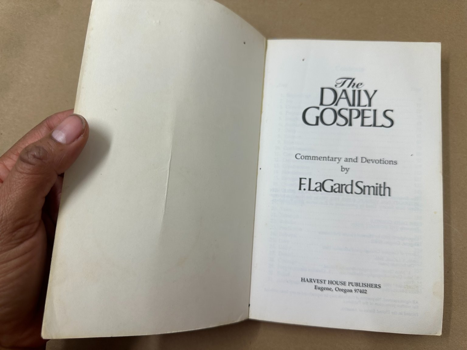 The Daily Gospels F. LaGard Smith 1988 New Intl Version Devotional