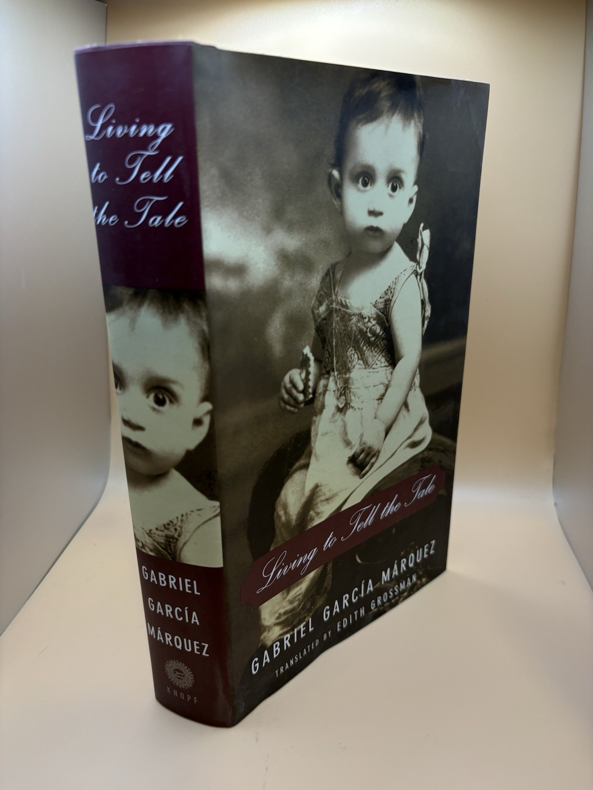 Living to Tell the Tale / Gabriel García Márquez /Signed Edith Grossman / 1st Ed