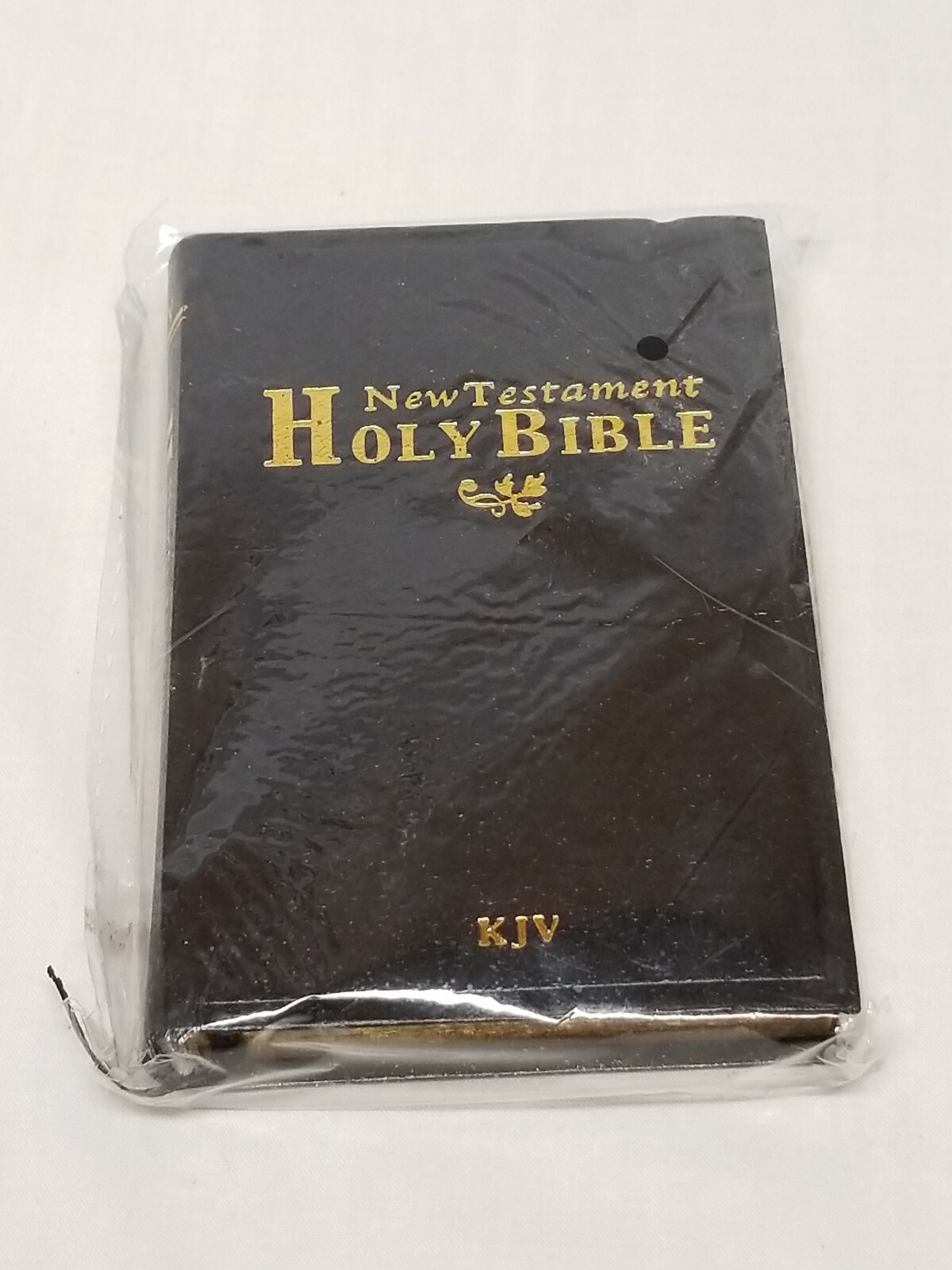 HOLY BIBLE New Testament Mini Pocket 4.5&Prime; King James Version Black New KJV Gold