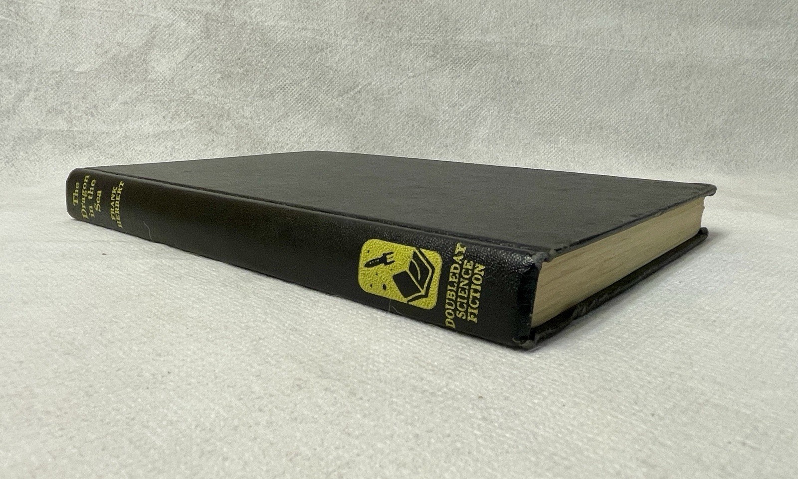 The Dragon In the Sea – bce – Frank Herbert Dune – hardcover (1956)