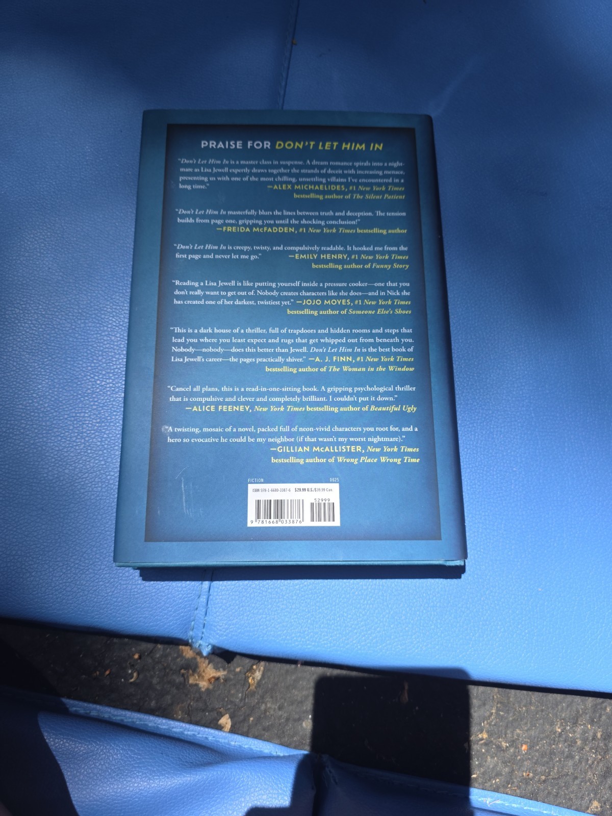 Don&rsquo;t Let Him In : A Novel by Lisa Jewell (2025, Hardcover) 1st Edition NEW