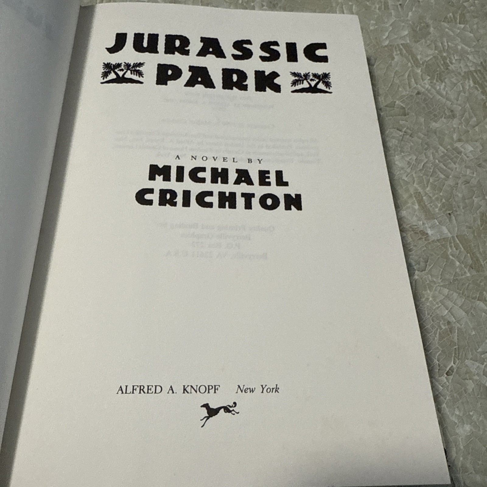 1990 Michael Crichton&rsquo;s JURASSIC PARK Black Hardcover Borzoi Knopf No Barcode