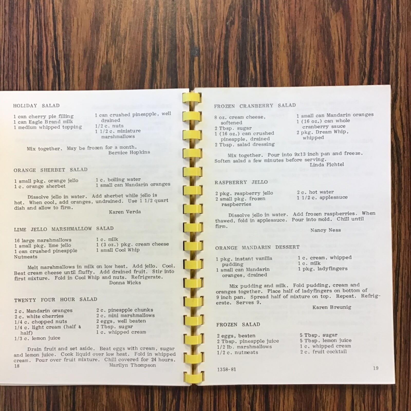 Newark Illinois Community Club 1981 Vtg Cookbook SEE index Photos