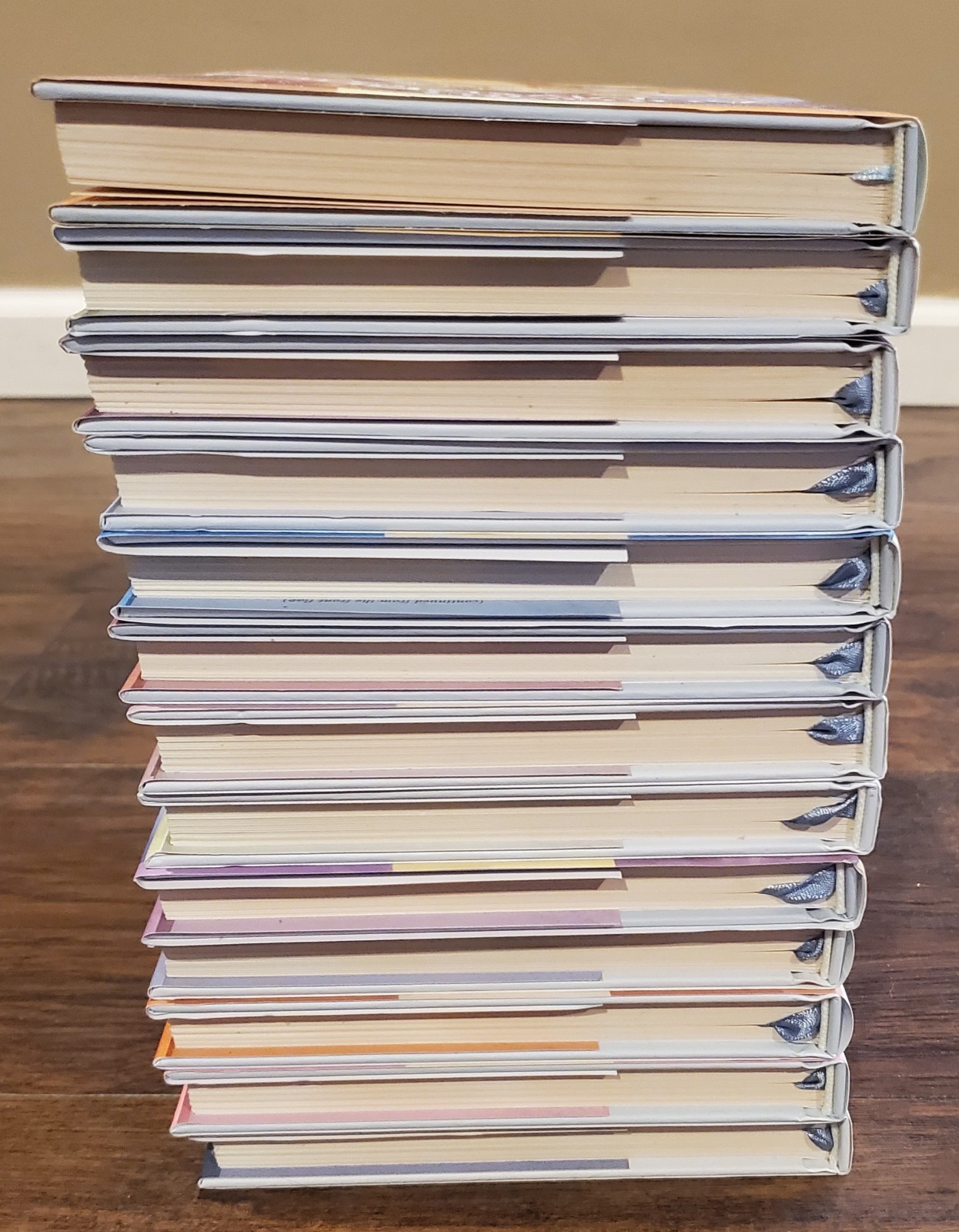 Secrets of the Castleton Manor Library Annie&rsquo;s Hardcover Book – Lot of 13