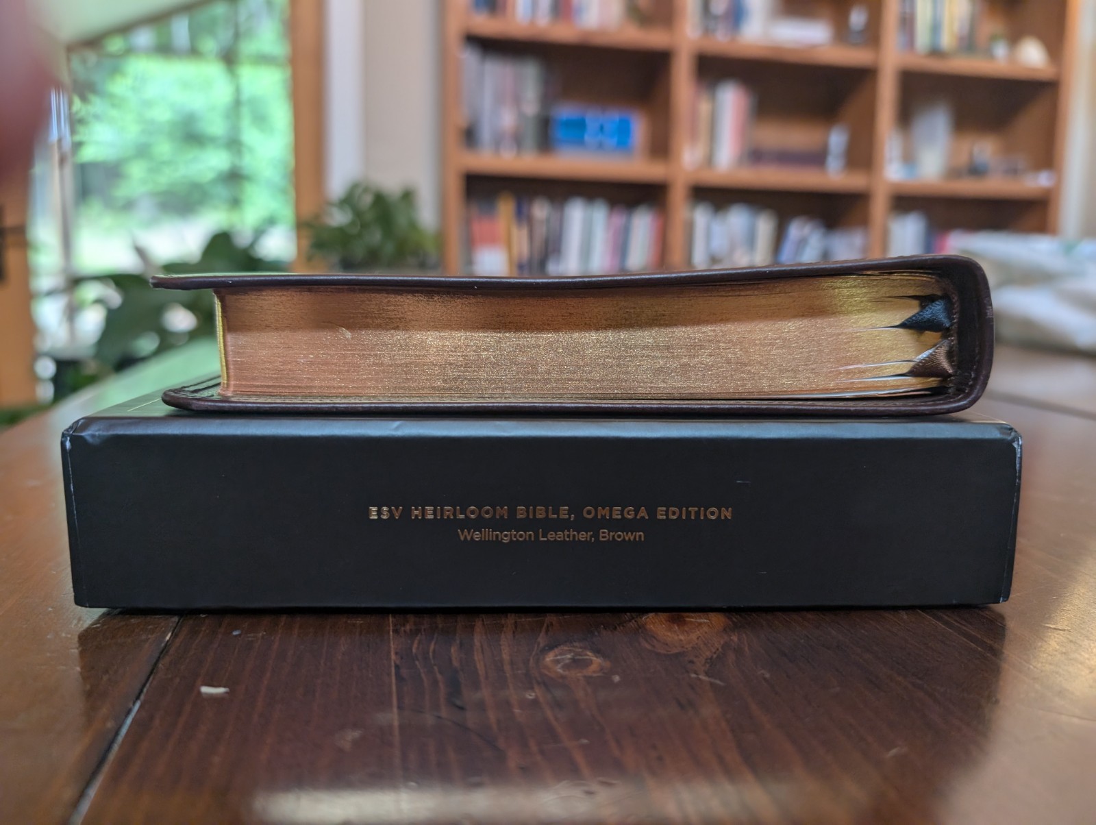 Crossway, ESV Heirloom Bible, Omega Edition, Wellington Leather, Out of Print