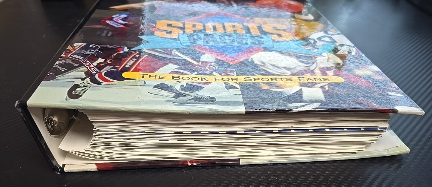 Vintage 1996 « Sports Pages: The Book For Sports Fans » Collector&rsquo;s Hardcover Bind