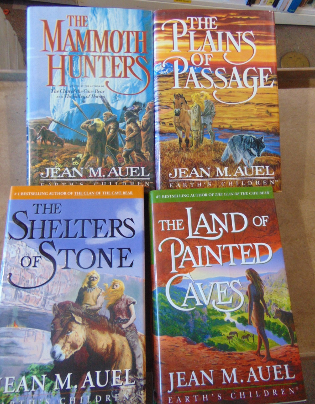 4 Jean M Auel Earth&rsquo;s Children Hardback Dust Jacket 3 First Editions
