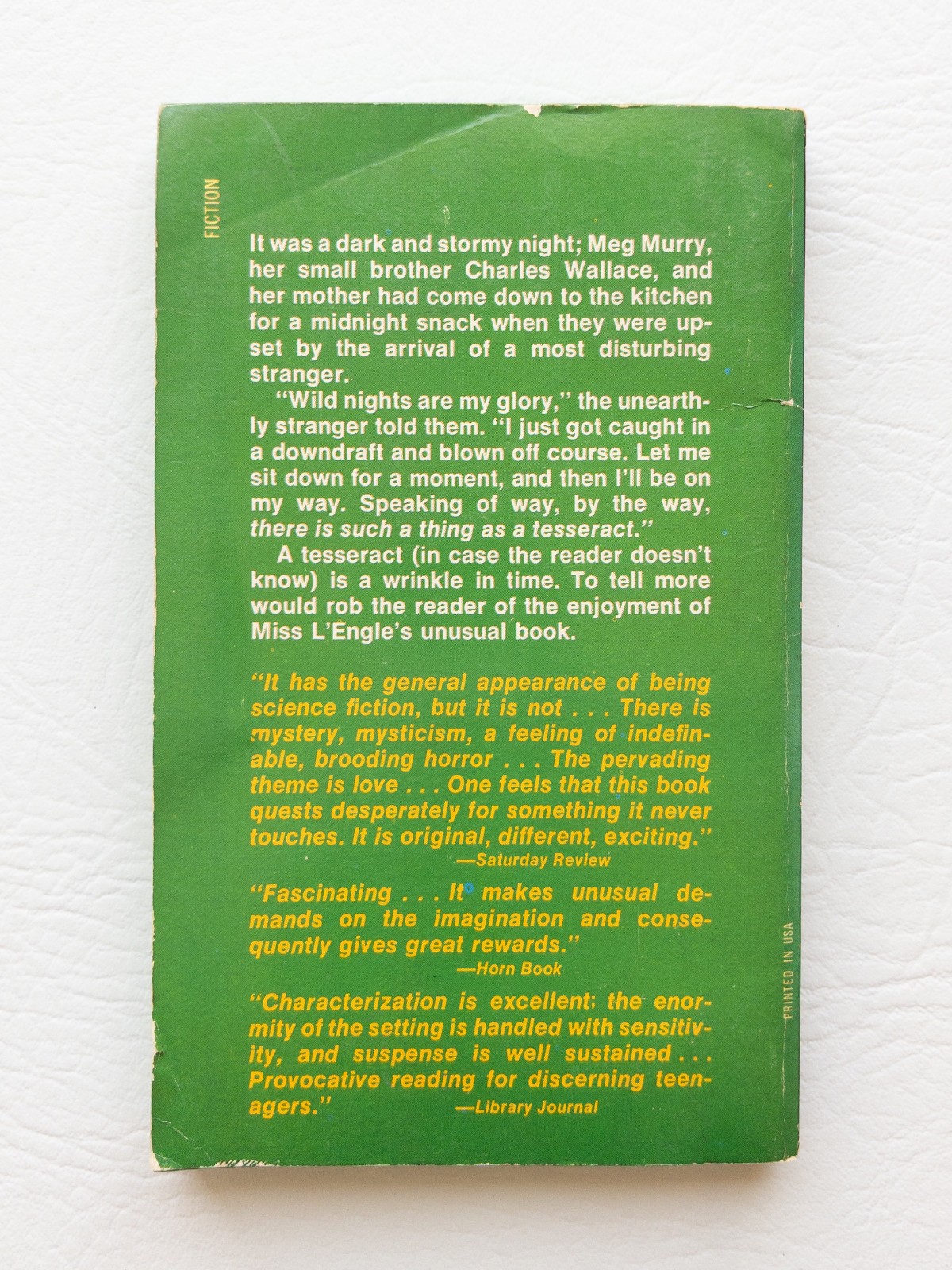 A Wrinkle in Time Madeleine L&rsquo;Engle Dell Laurel-Leaf PB 1976 Stranger Things