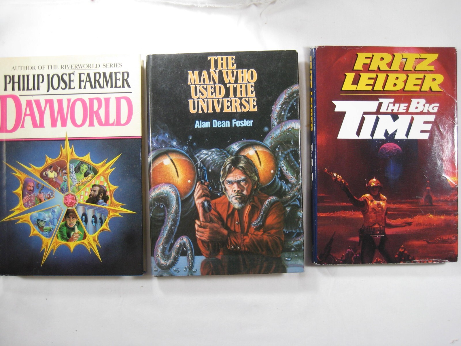 Lot 17 books Science Fiction HC Arthur C. Clarke Anne McCaff. Carl Sagan +Lot 9A