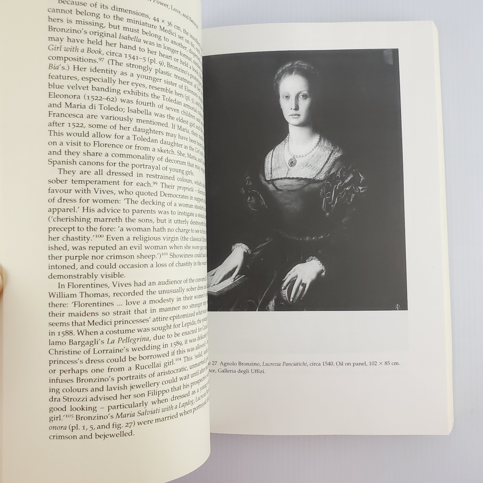Medici Women Portraits of Power, Love, and Betrayal by Gabrielle Langdon 2013 PB