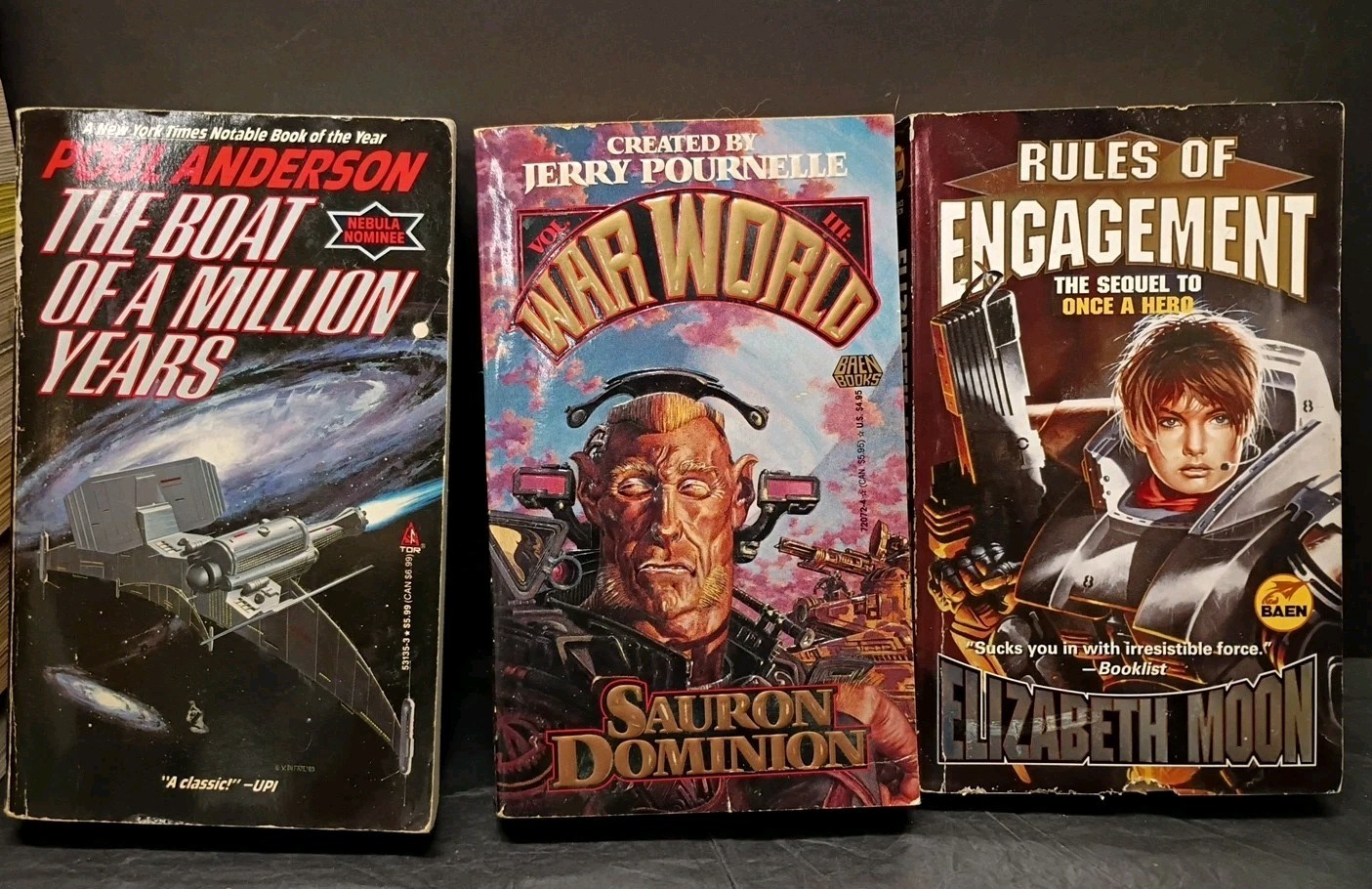 HUGE LOT of 60 Fantasy / Sci-fi PB Books, Various Authors & Series. HALO, SW, ST