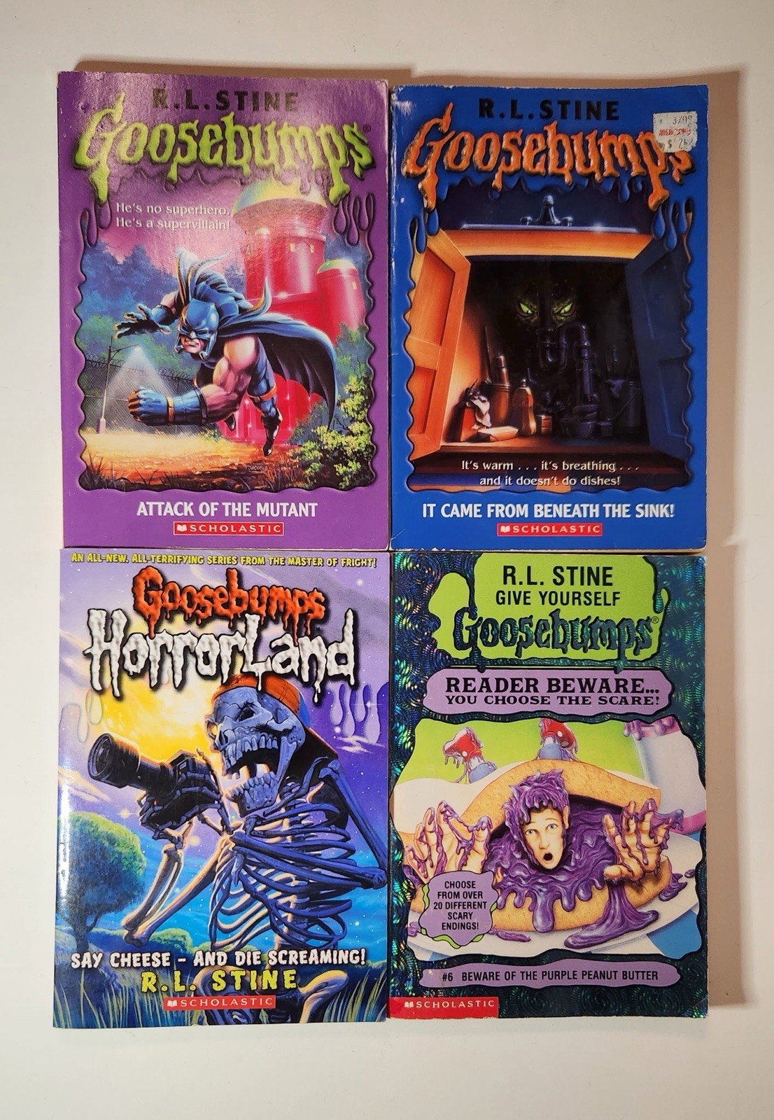 Goosebumps Lot of 4 R.L. Stine 90s, 00&rsquo;s + Give Yourself Goosebumps Book