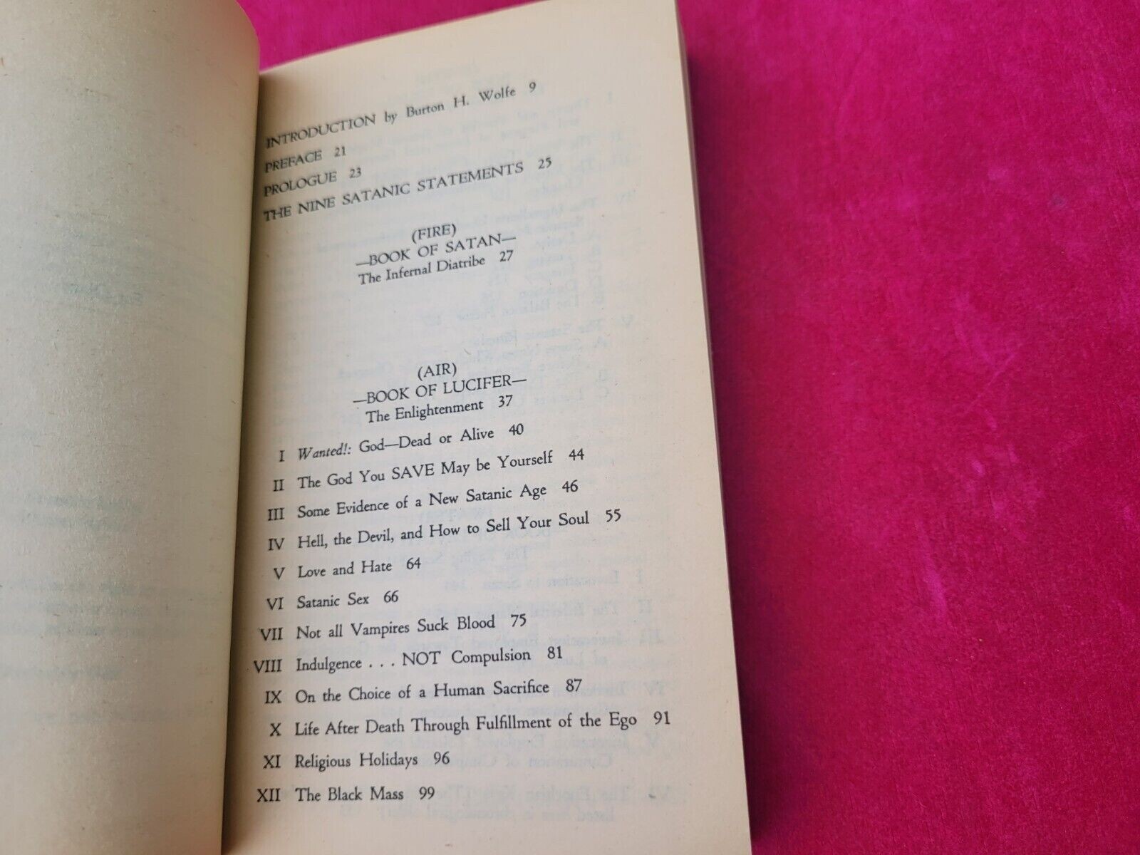 The Satanic Bible Anton LaVey Satanism 1st Edition 31st Printing Canada VTG 80s