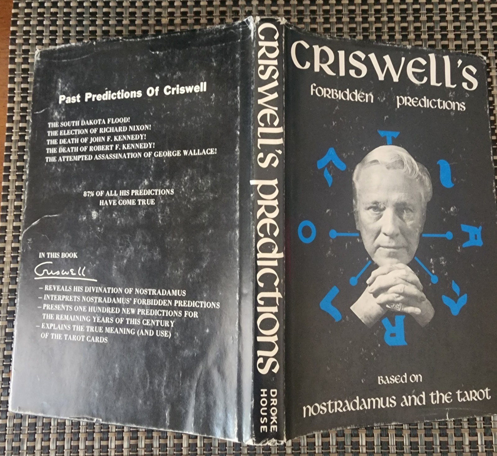 Criswell&rsquo;s Forbidden Predictions Nostradamus Tarot 1972 First Edition DJ