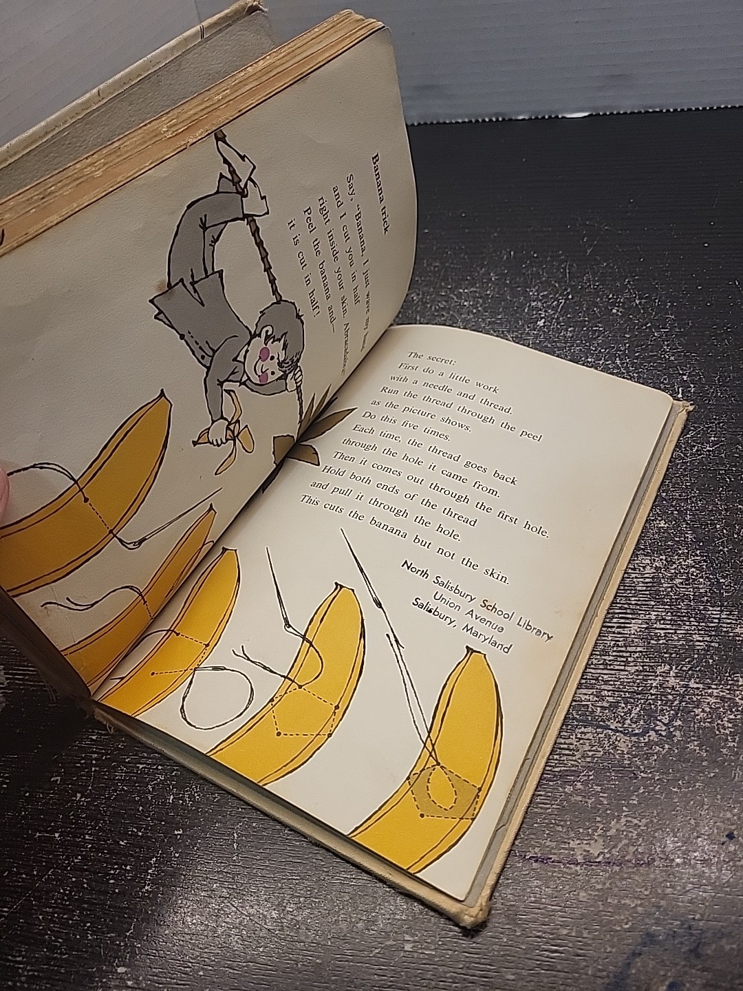 Vintage Magic Secrets by Rose Wyler and Gerald Ames 1967 I Can Read
