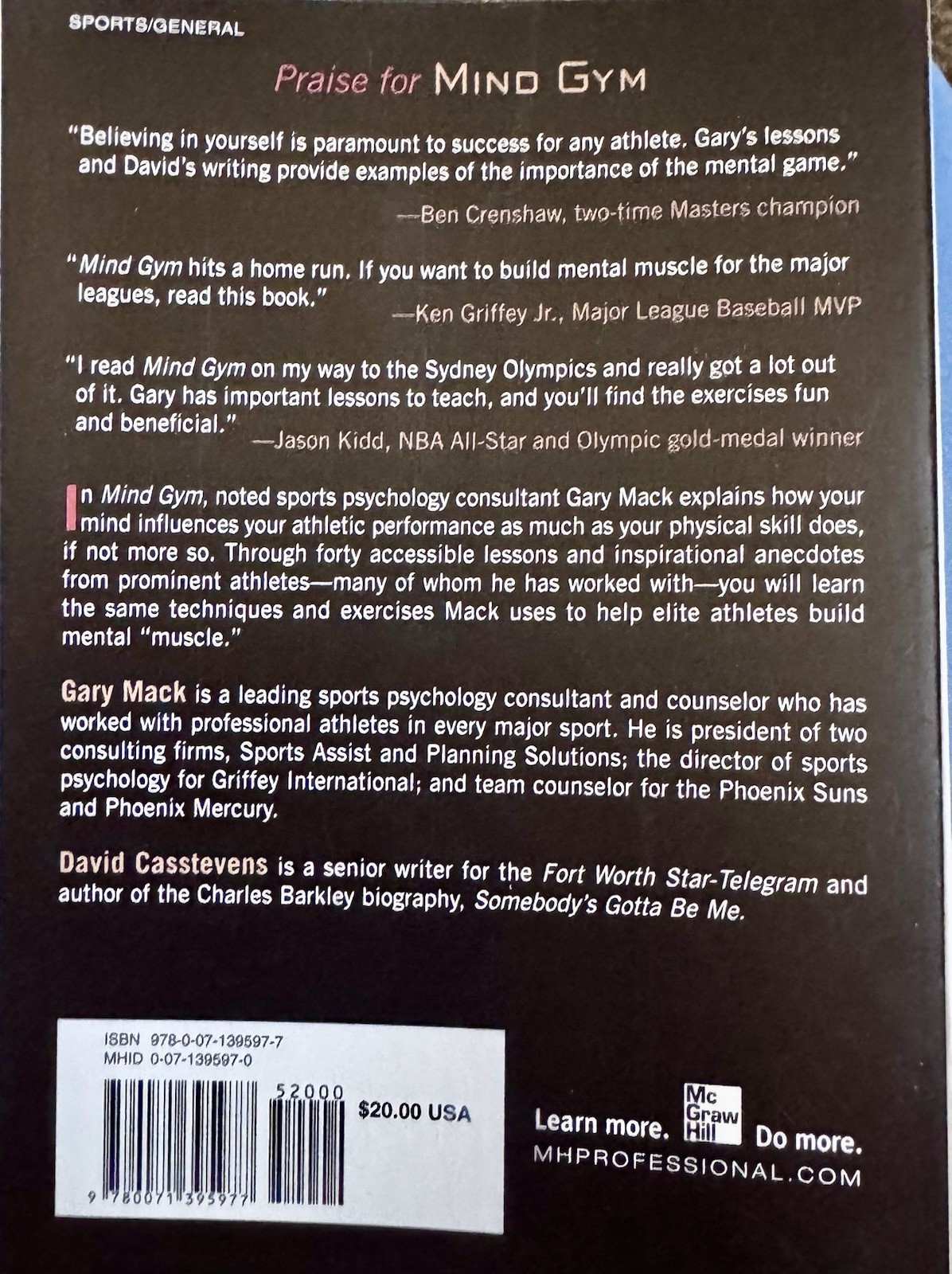 Mind Gym Book: An Athlete&rsquo;s Guide to Inner Excellence by David Casstevens