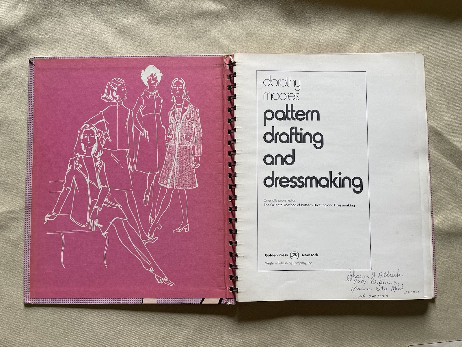 Dorothy Moore&rsquo;s Pattern Drafting and Dressmaking Book 1971 – Very Good