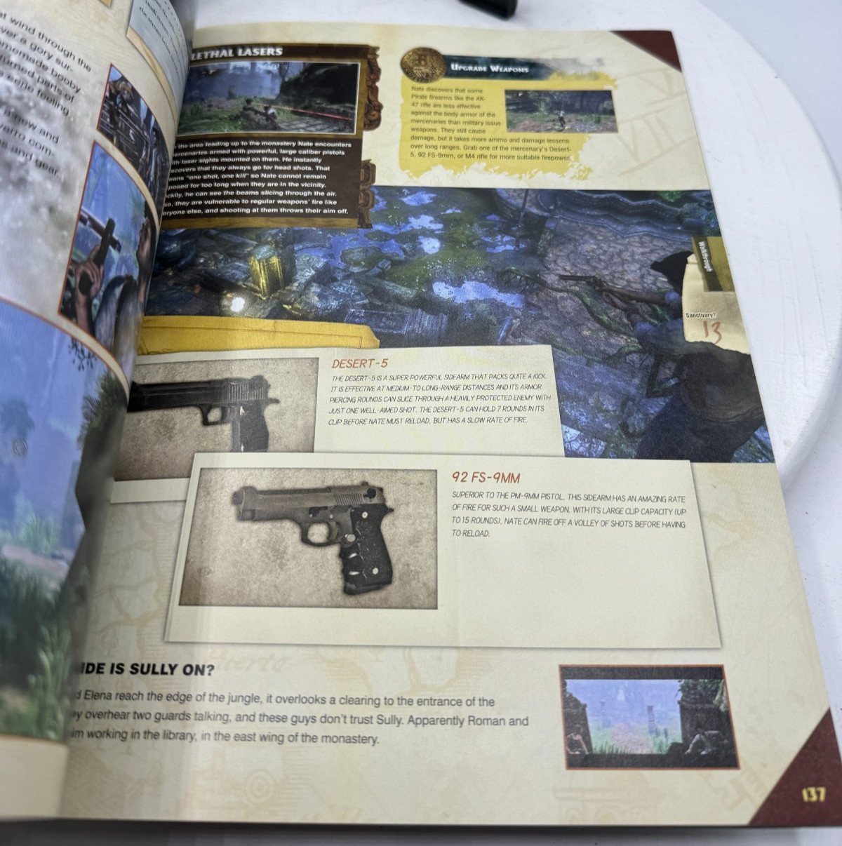 Uncharted Drakes Fortune Bradygames Signature Series Strategy Guide w/ Poster