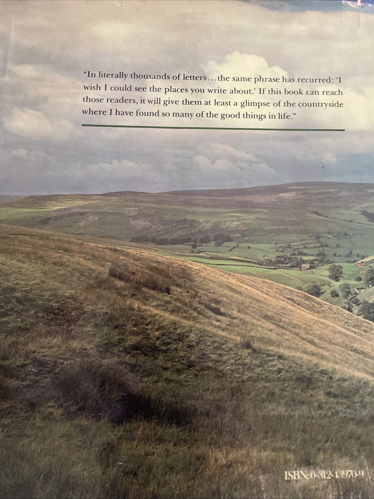 James Herriot&rsquo;s Yorkshire : A Guided Tour with the Beloved Veterinarian Through