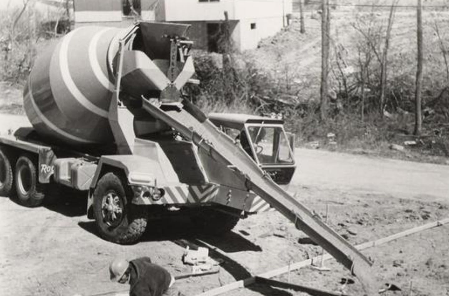 History of the Front Discharge Ready Mix Truck – « The Greatest Advance in Mixers