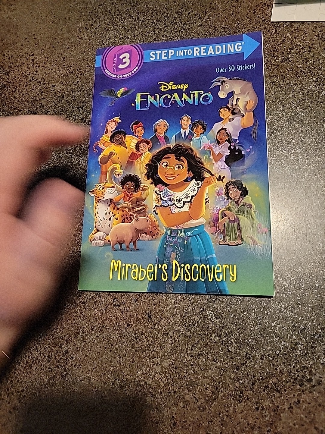 Step into Reading Ser.: Mirabel&rsquo;s Discovery (Disney Encanto) by Vicky Weber…