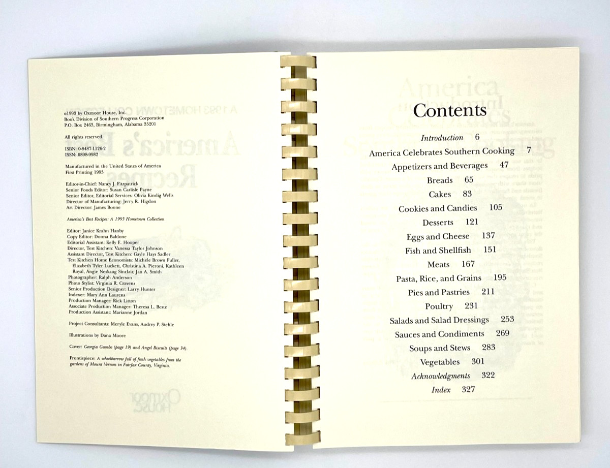 America&rsquo;s Best Recipes Cookbook Hometown Collection Vintage 1993-336 pages