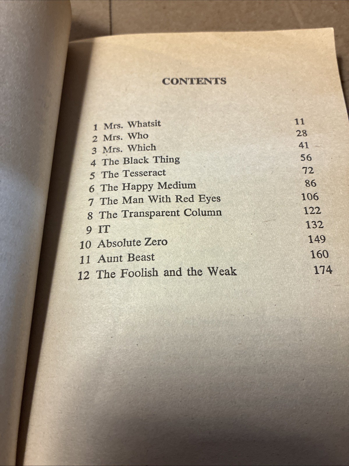 A Wrinkle in Time by Madeleine L&rsquo;Engle (Paperback, 1976)Dell Laurel Leaf Fantasy