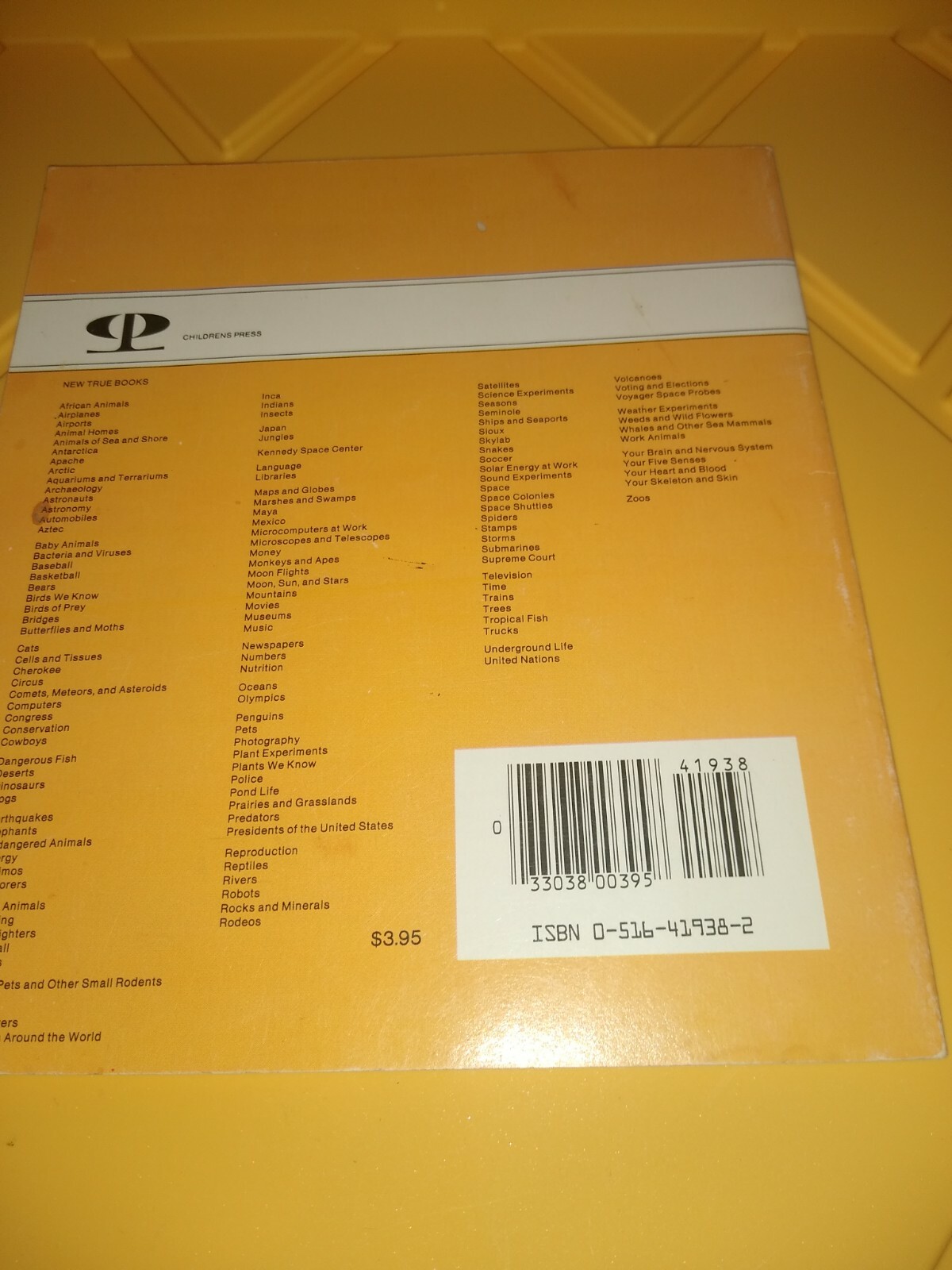 Very rare The Cherokee 1985 book children&rsquo;s book a new true book 47 pages