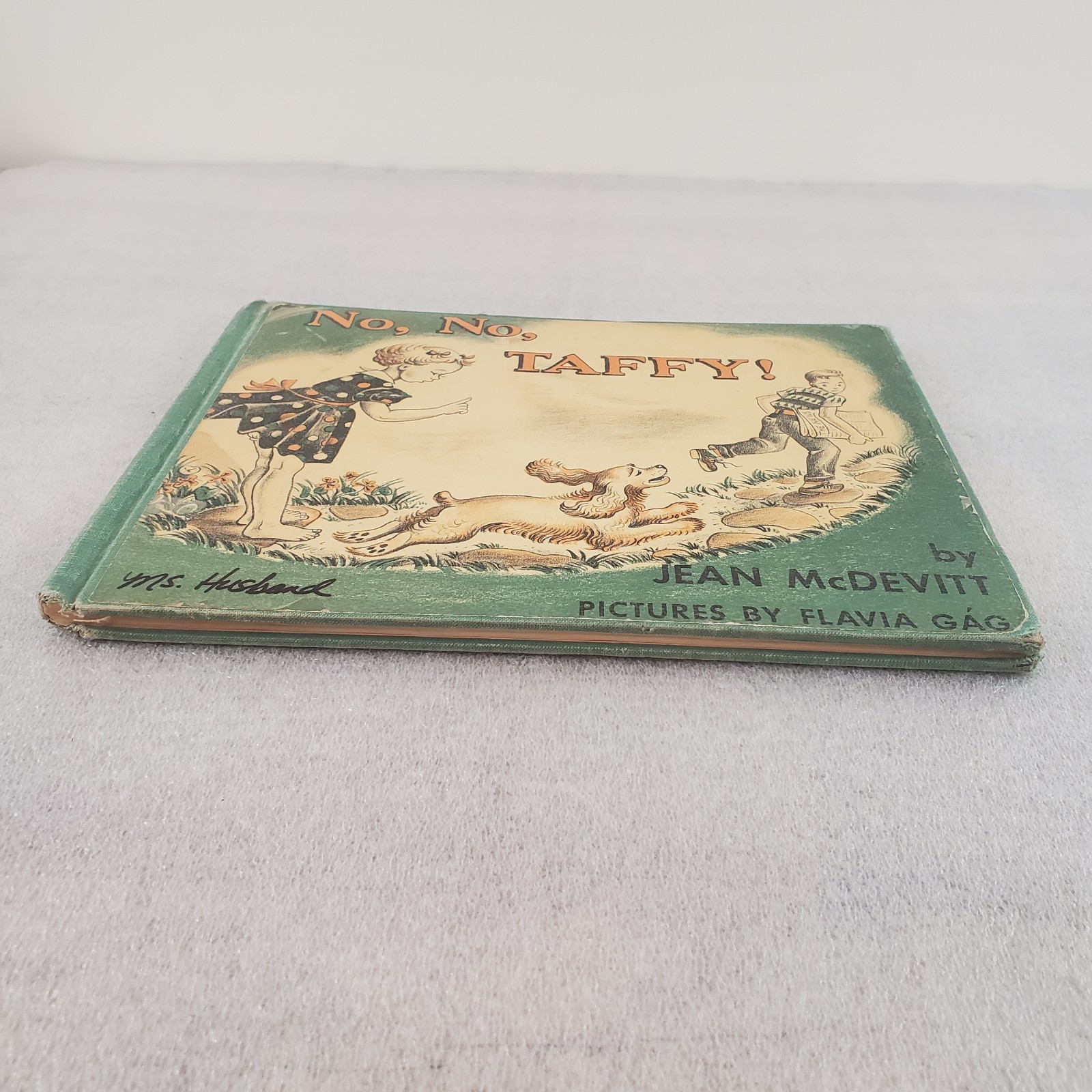 No No Taffy by Jean McDevitt 1952 Hardcover First Edition Flavia Gag Ex-library