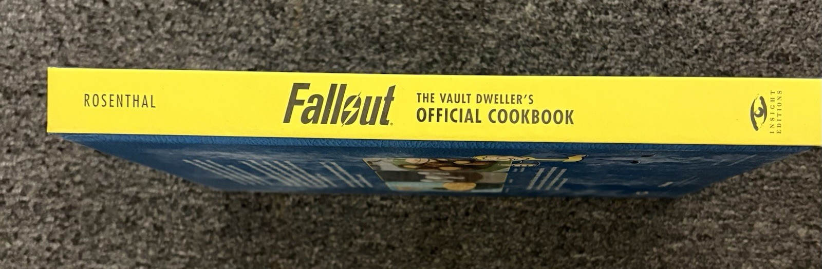 Fallout The Vault Dweller&rsquo;s Official Cookbook Gift Set With Apron New No Box