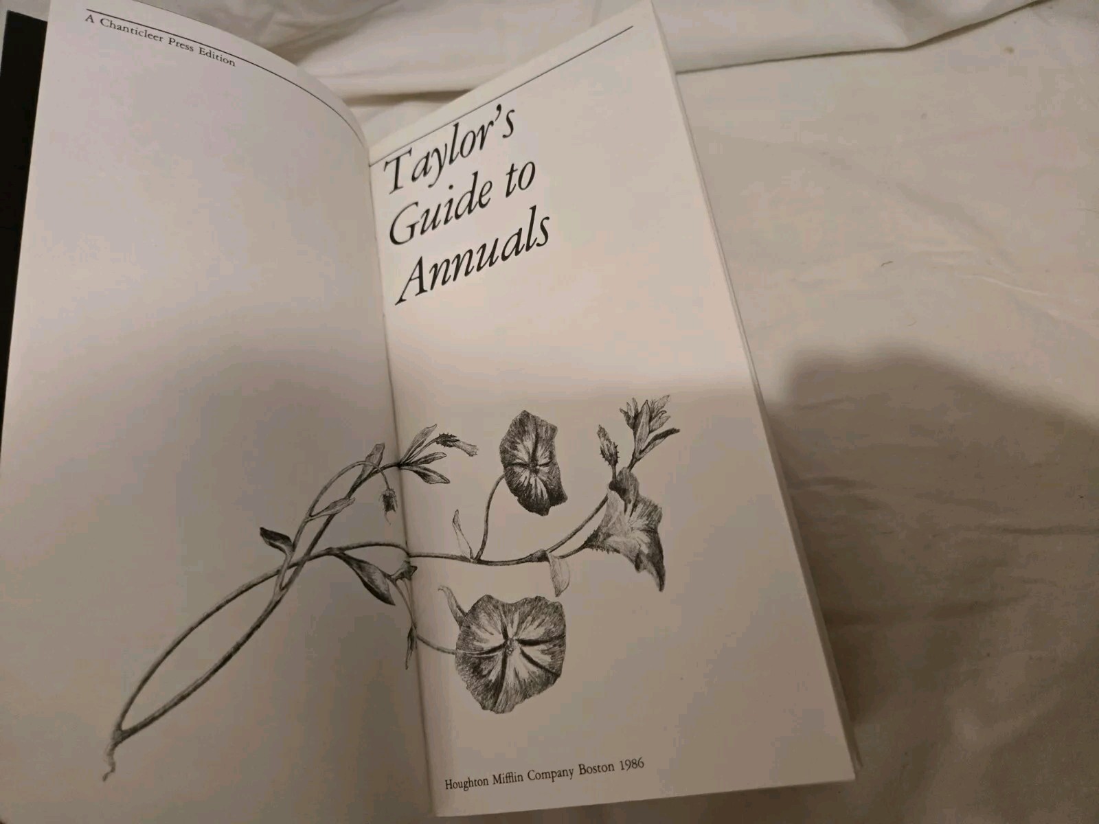 Taylor&rsquo;s Guides to Gardening: Annuals, Bulbs,Perennials First Editions Softcover