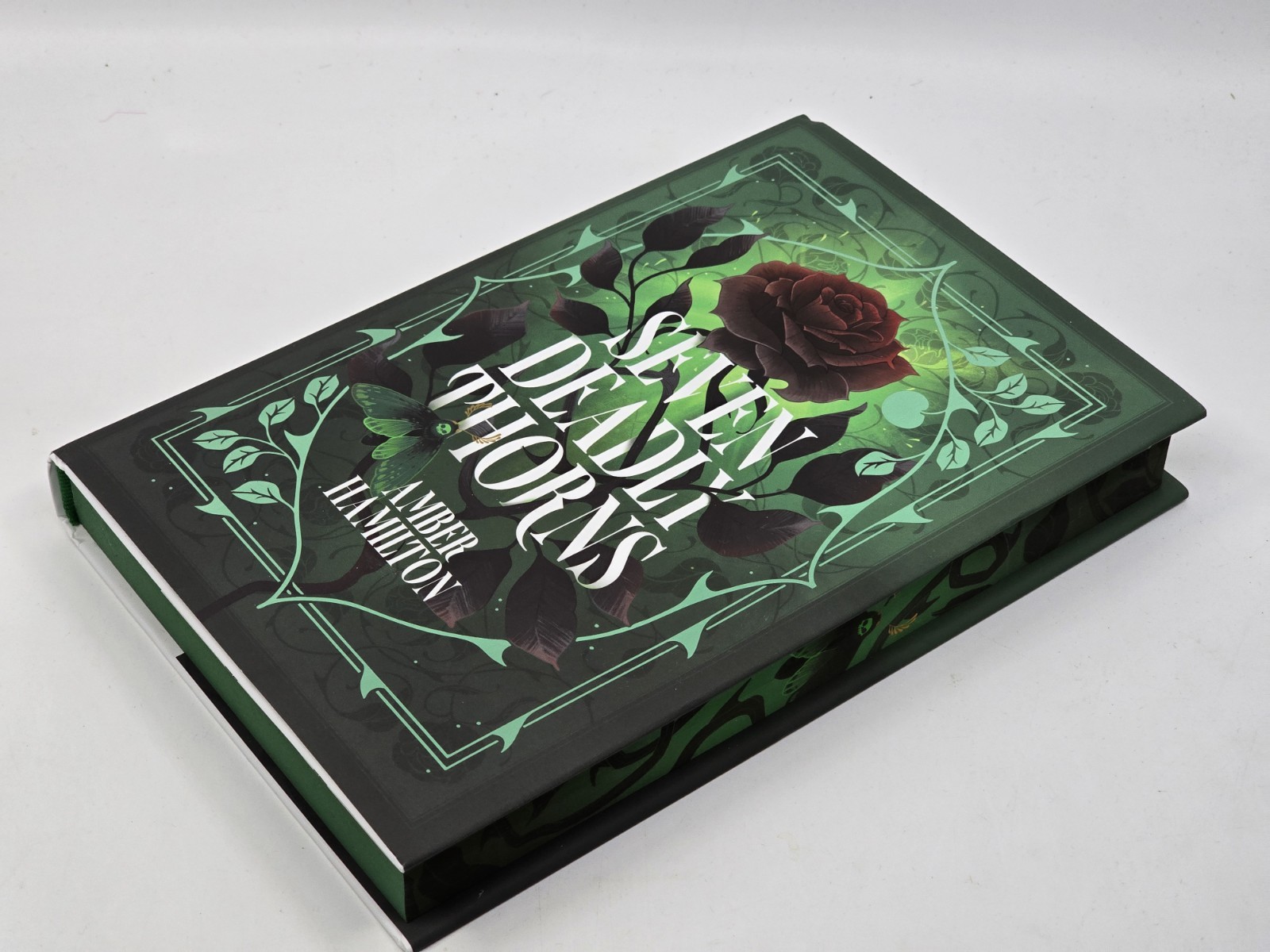 Seven Deadly Thorns Fairyloot Special Edition HC Amber Hamilton Sprayed Edges