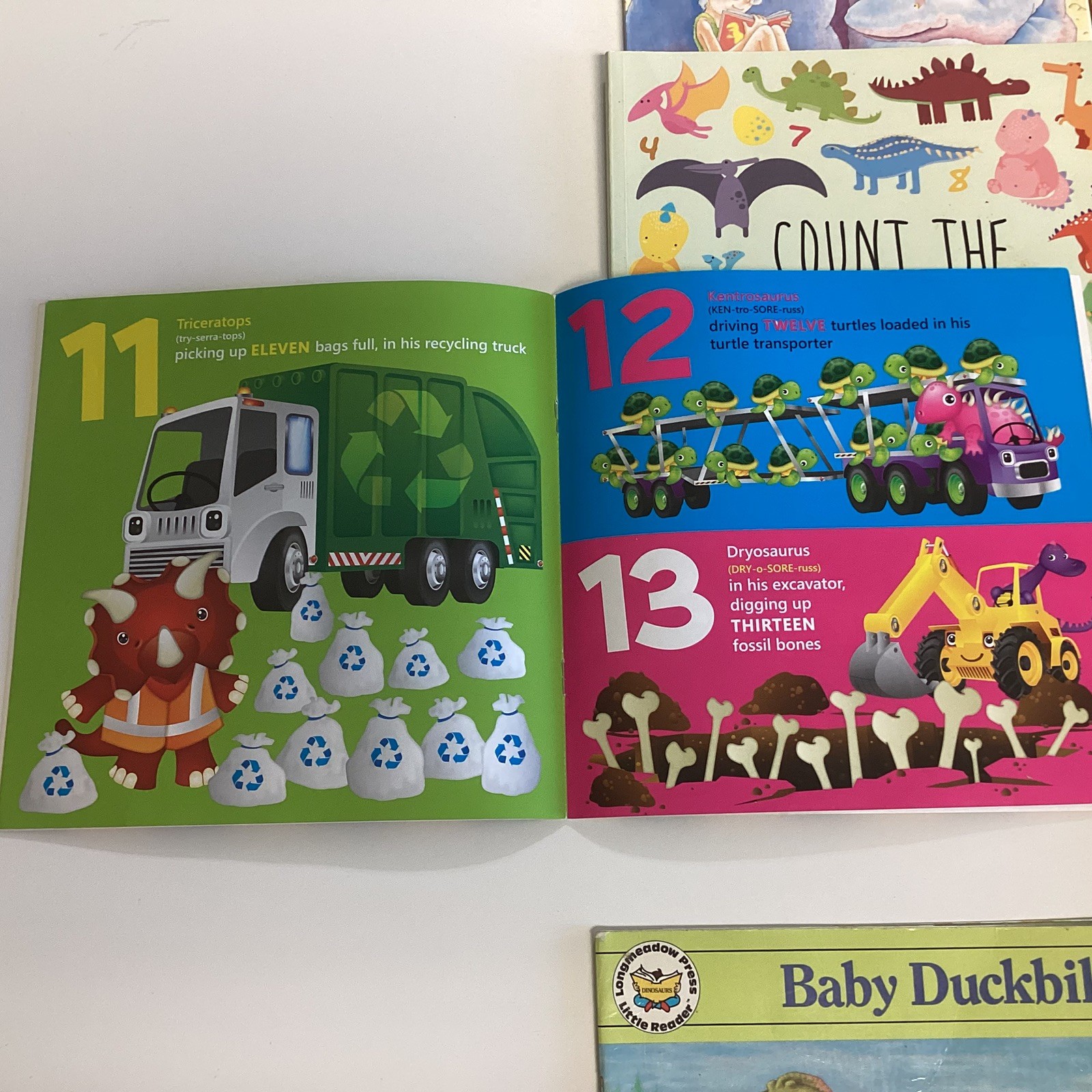 Dinosaur Kindergarten 1st 2nd 3rd 4th 5th Grade Children&rsquo;s Story 20 Book Lot