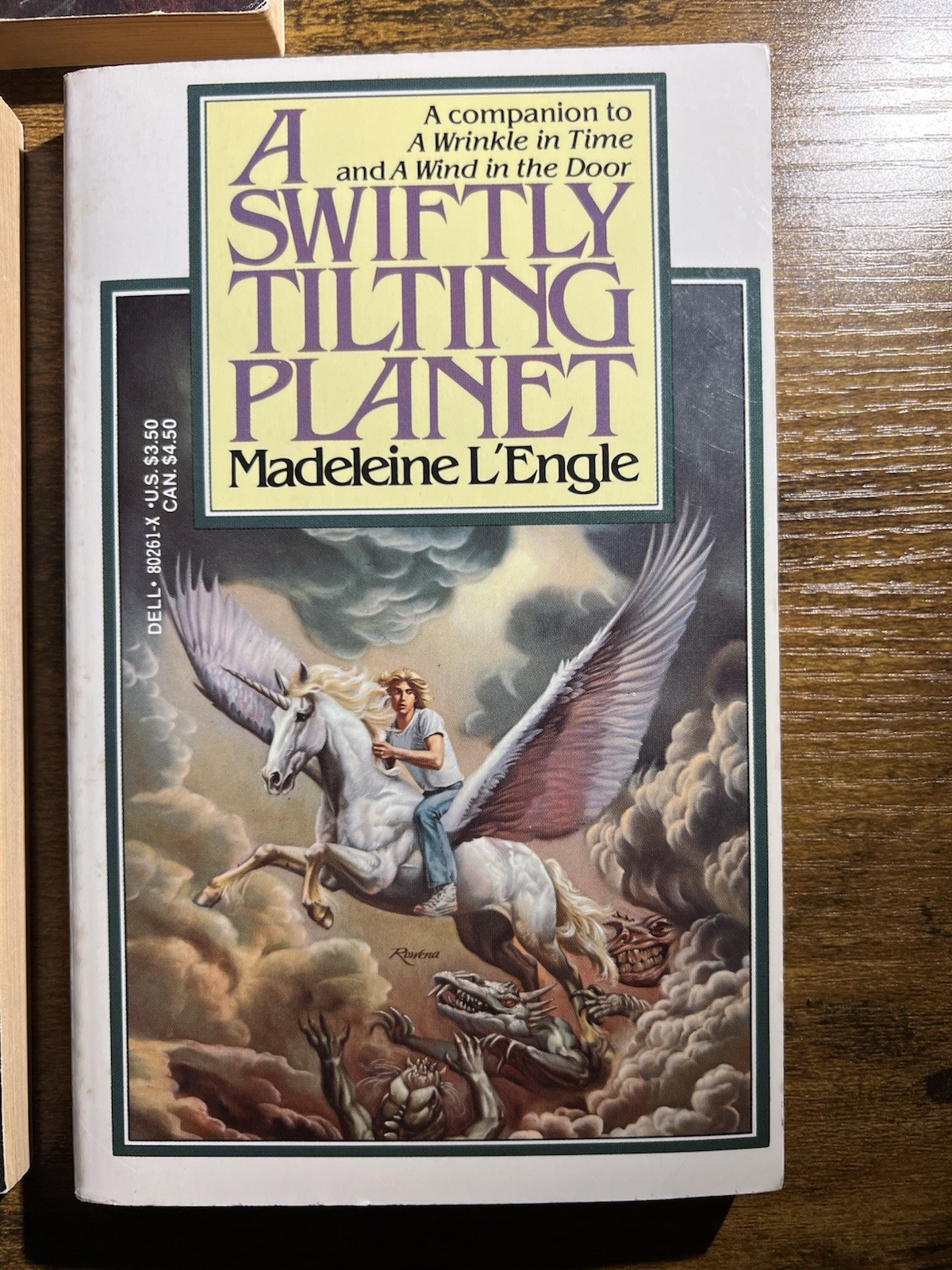 A Wrinkle in Time by Madeleine L&rsquo;Engle 1976 PB Dell Laurel Leaf STRANGER THINGS