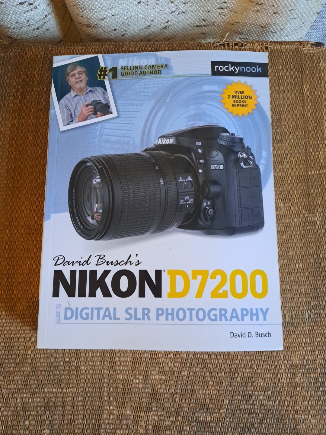 Used-David Busch&rsquo;s Nikon D7200 Guide to Digital SLR Photography-Great Shape!!!