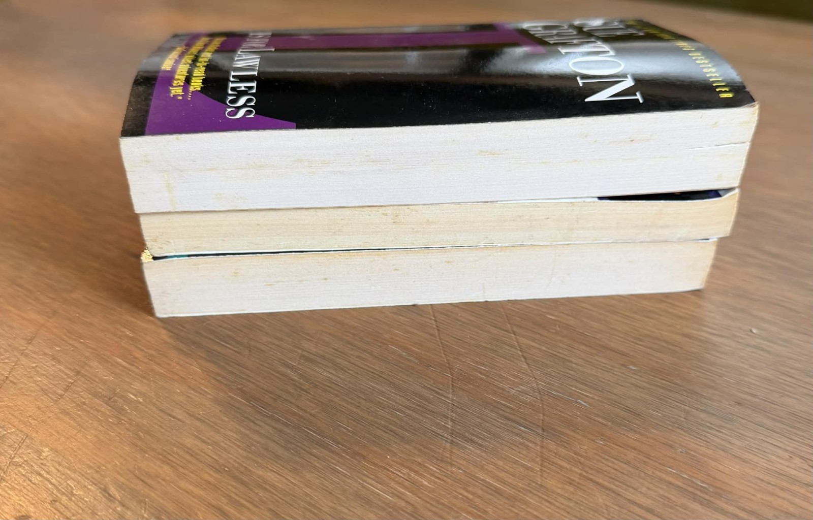 Sue Grafton PB Book Bundle – 3 Books Included