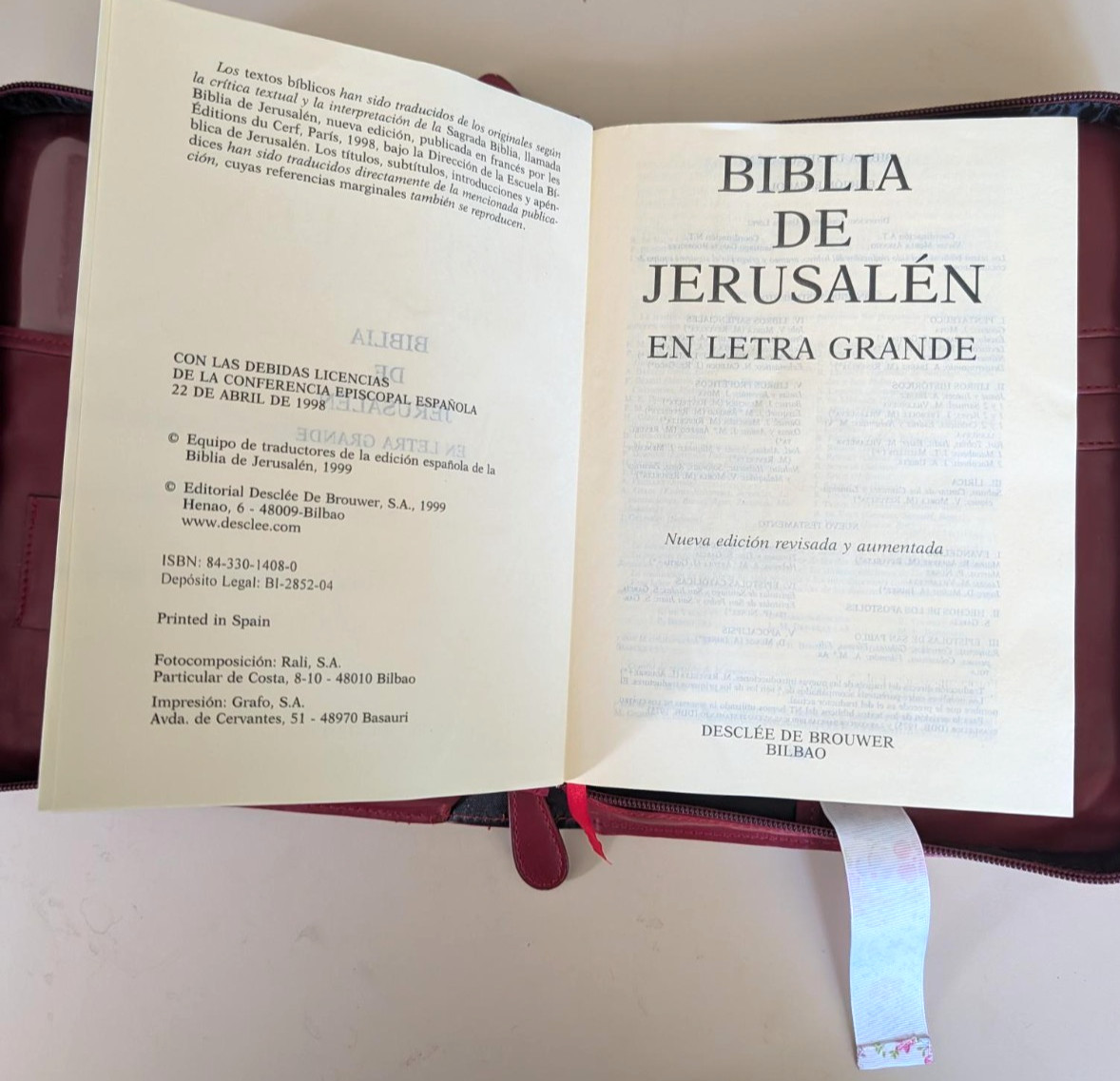 Nueva Biblia de Jerusalen Revisda y Aumentada en Letra Grande HC + carrying case