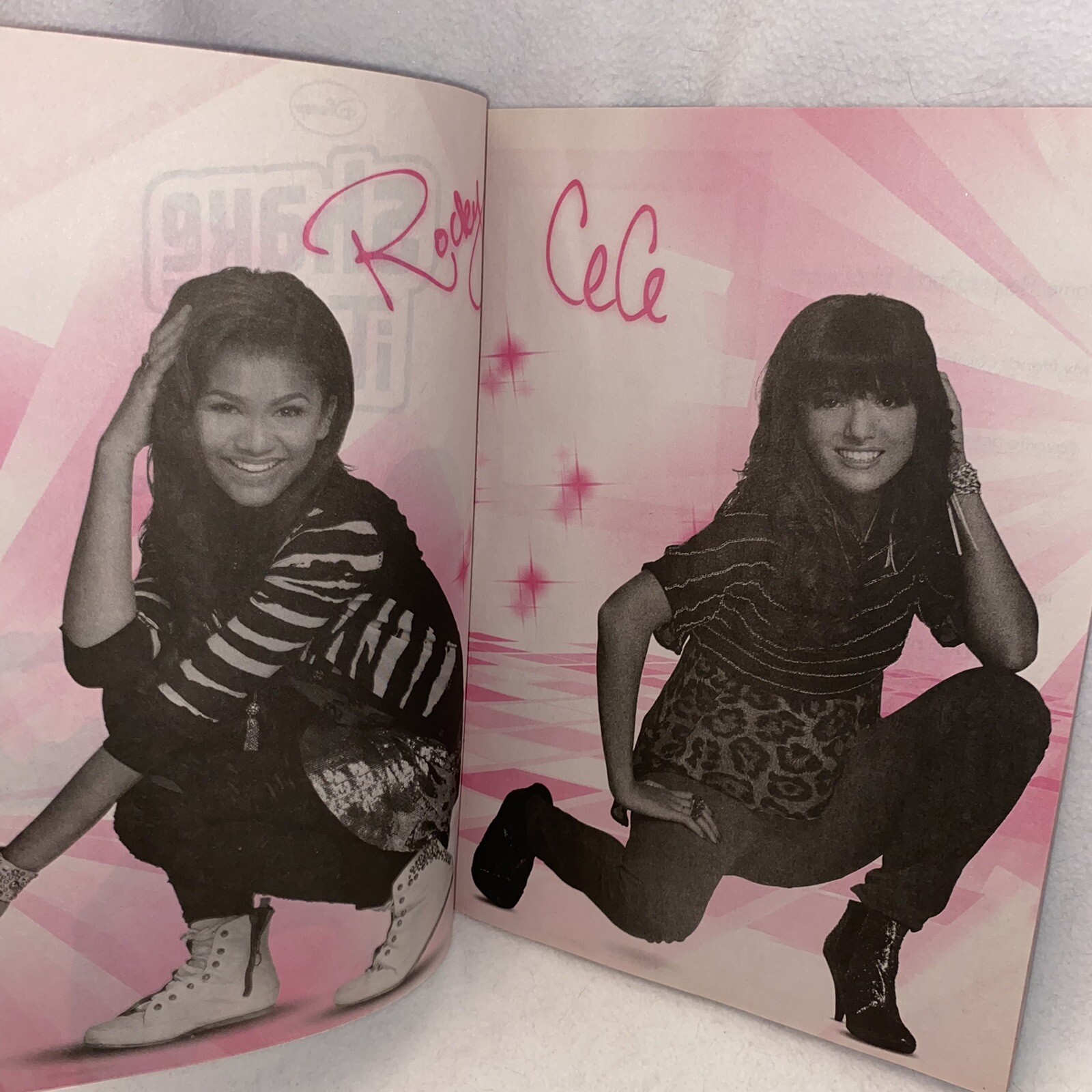 Disney Channel Shake it Up Dance Party Activity Book Zendaya Bella Thorne NEW