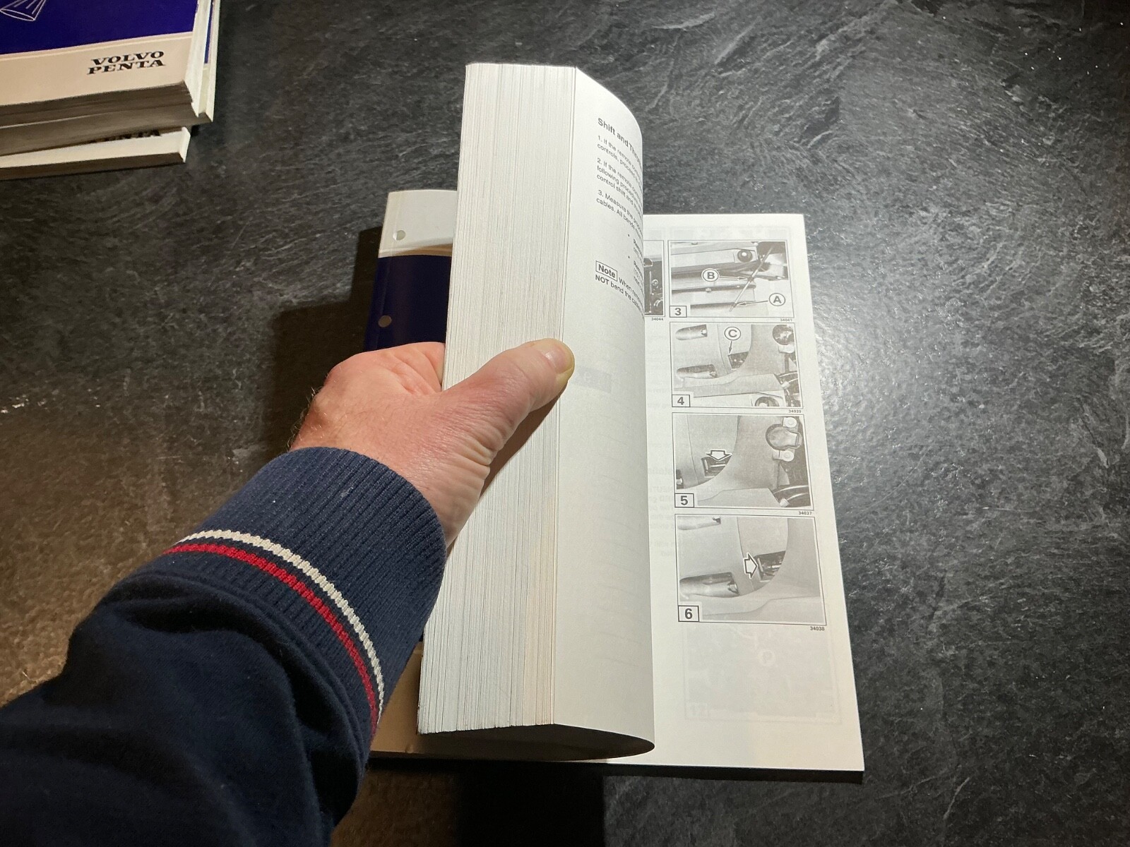 1998 Volvo Penta « BY » Factory Workshop Manual 3.0L, 4.3L, 5.0L, 5.7L, 7.4L, 8.2L