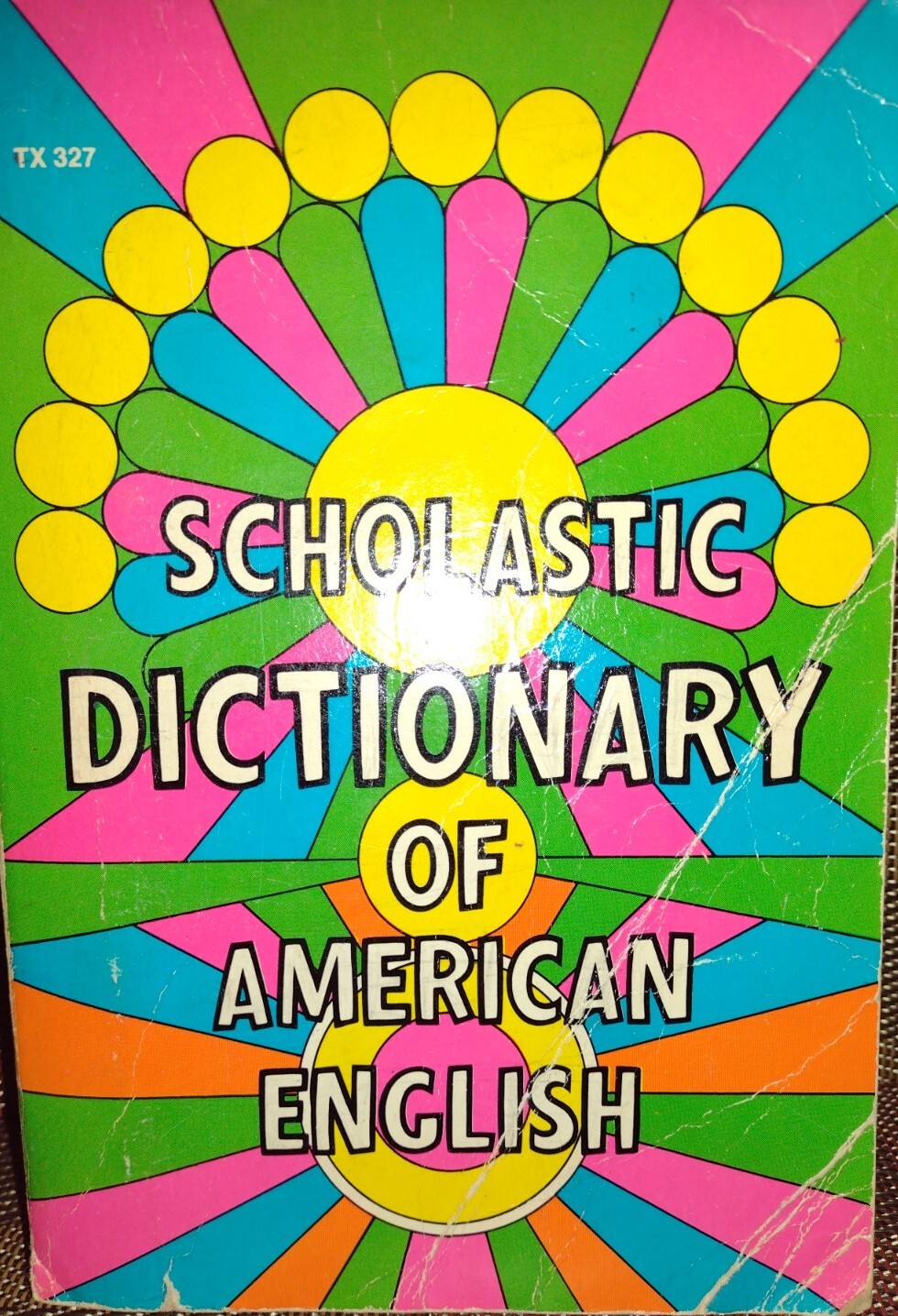 VINTAGE SCHOLASTIC DICTIONARY OF AMERICAN ENGLISH 1970&rsquo;s PAPERBACK 864 PAGES
