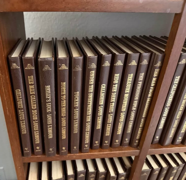 Louis L&rsquo;amour LEATHERETTE Books – YOU PICK TITLES – Buy 4+, Save 15%