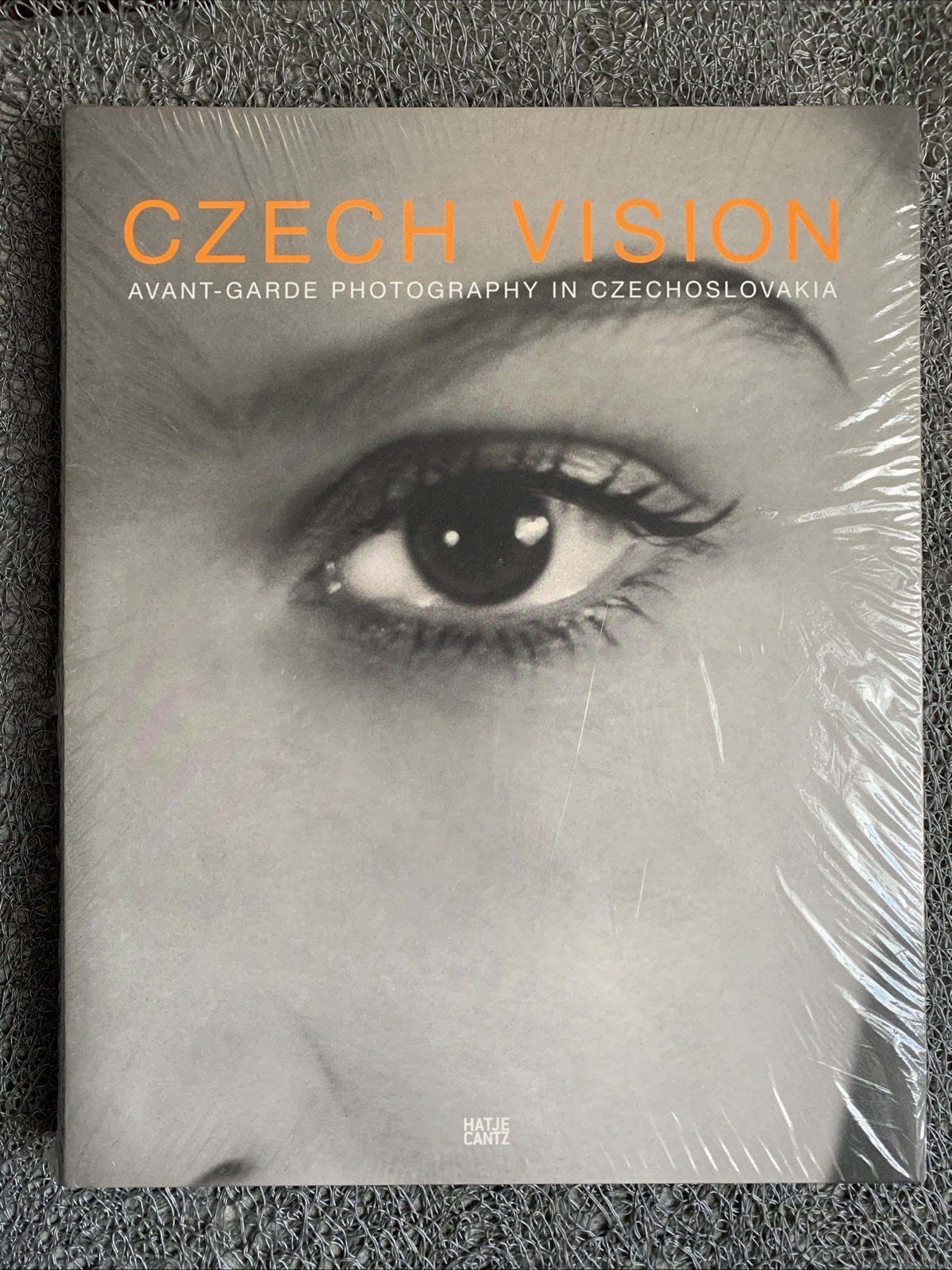 Czech Vision : Avant-Garde Photography in Czechoslovakia by Annette Kicken : NEW