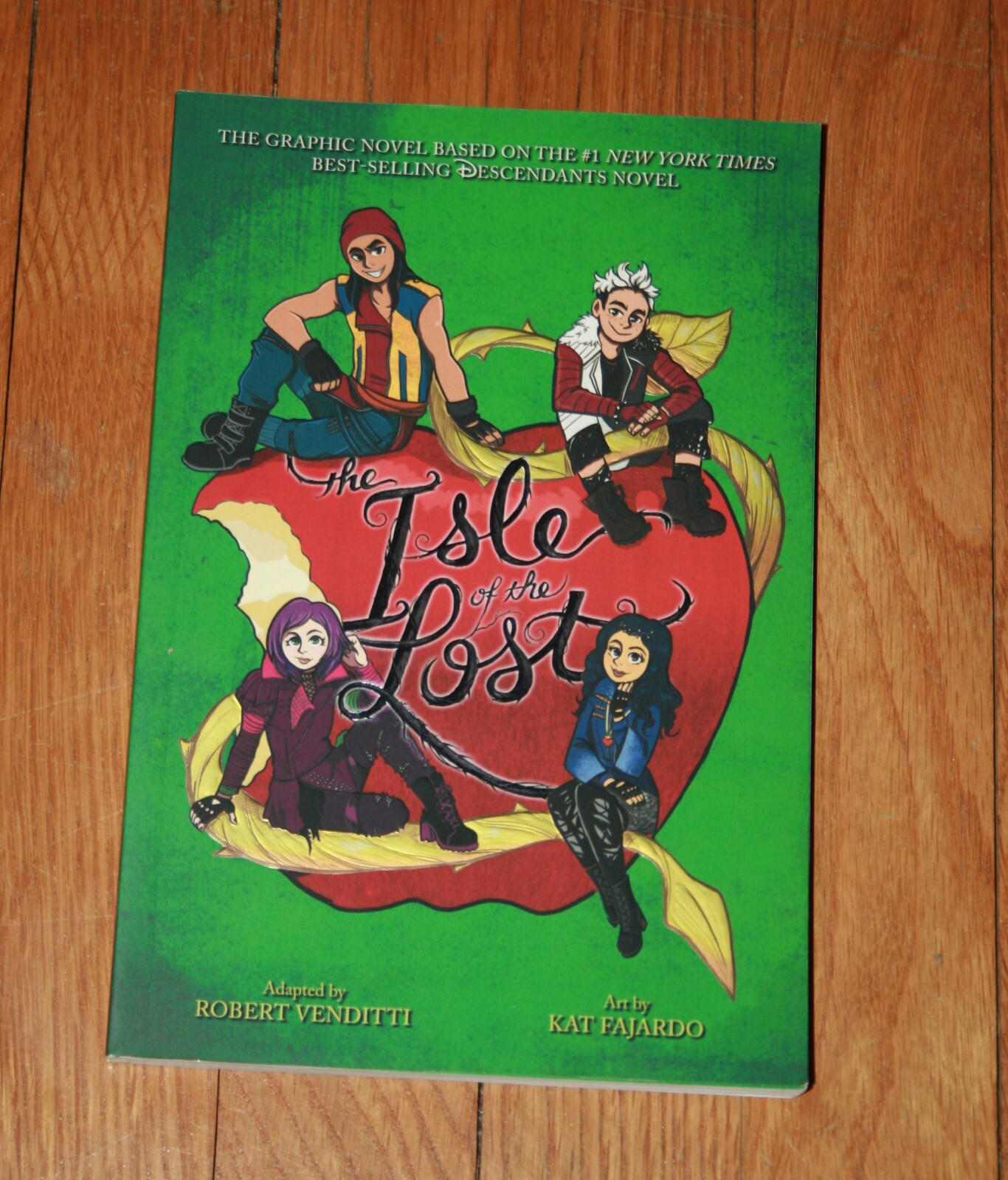 NEW Disney The Isle of the Lost Venditti book graphic novel manga Full Color