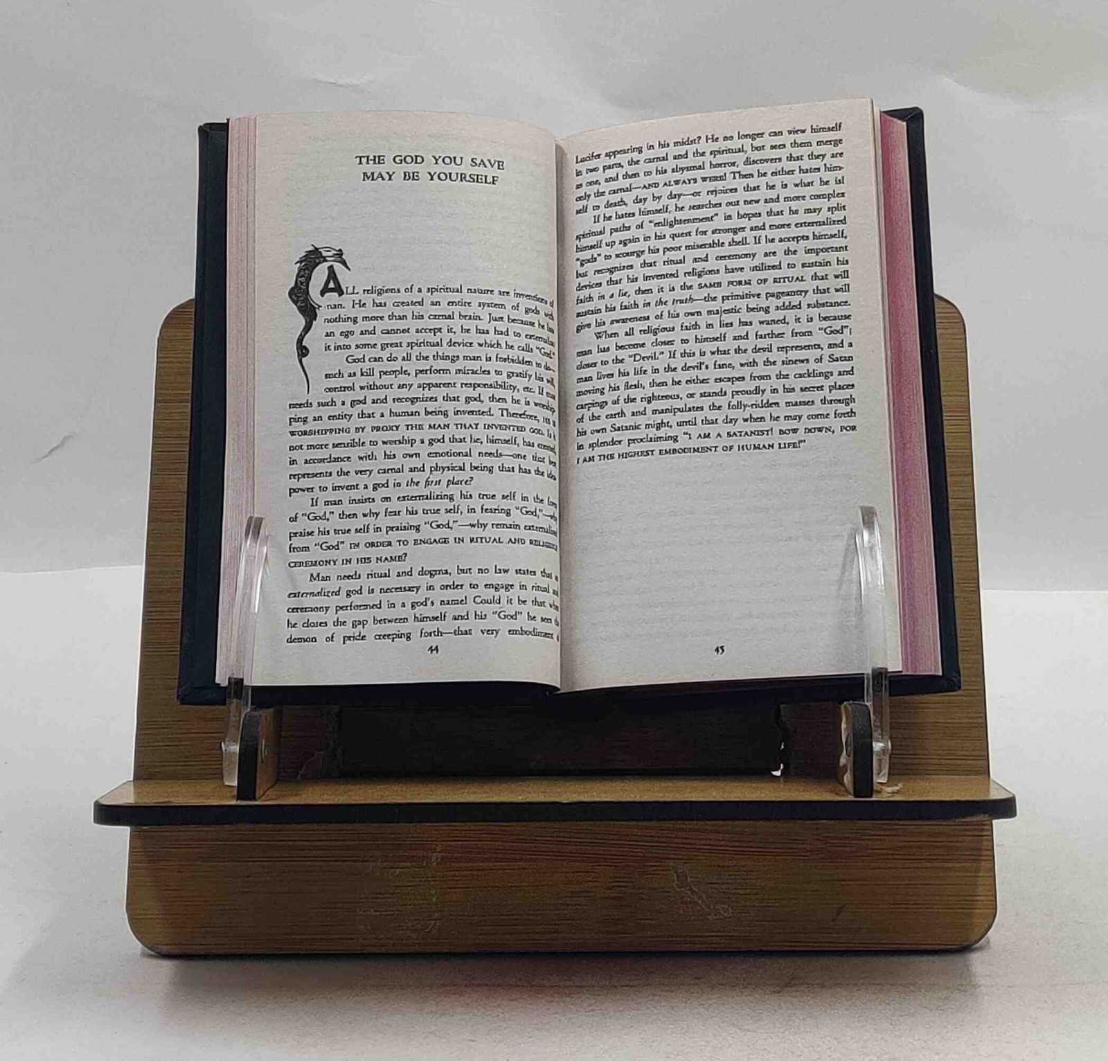 The Satanic Bible By La Vey, Anton [Royal Edition]