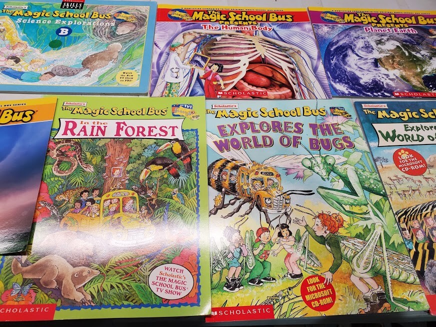 Lot 10 Random Magic School Bus Books Joanna Cole Ms. Frizzle Science Homeschool