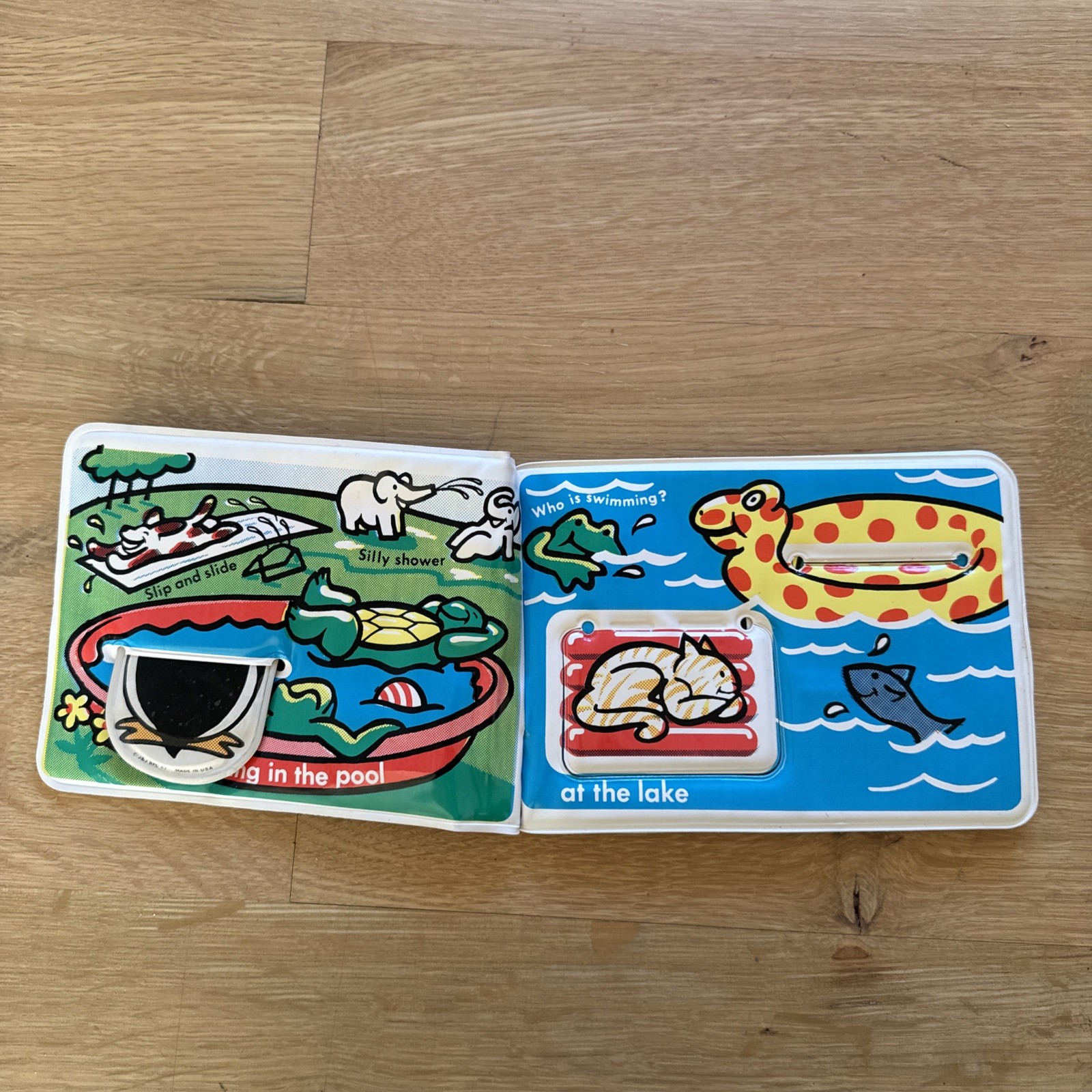 Vintage Johnson & Johnson Wet Willy&rsquo;s Water Fun Vinyl Bath Book