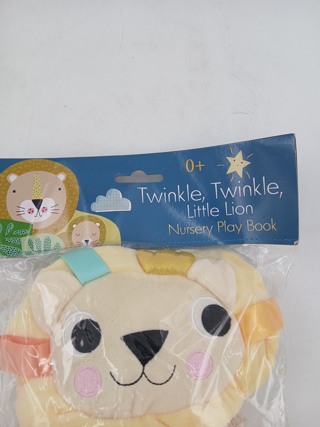 Twinkle, Twinkle, Little Lion (Nursery Play Books) Baby to 3 Years 6 Pages