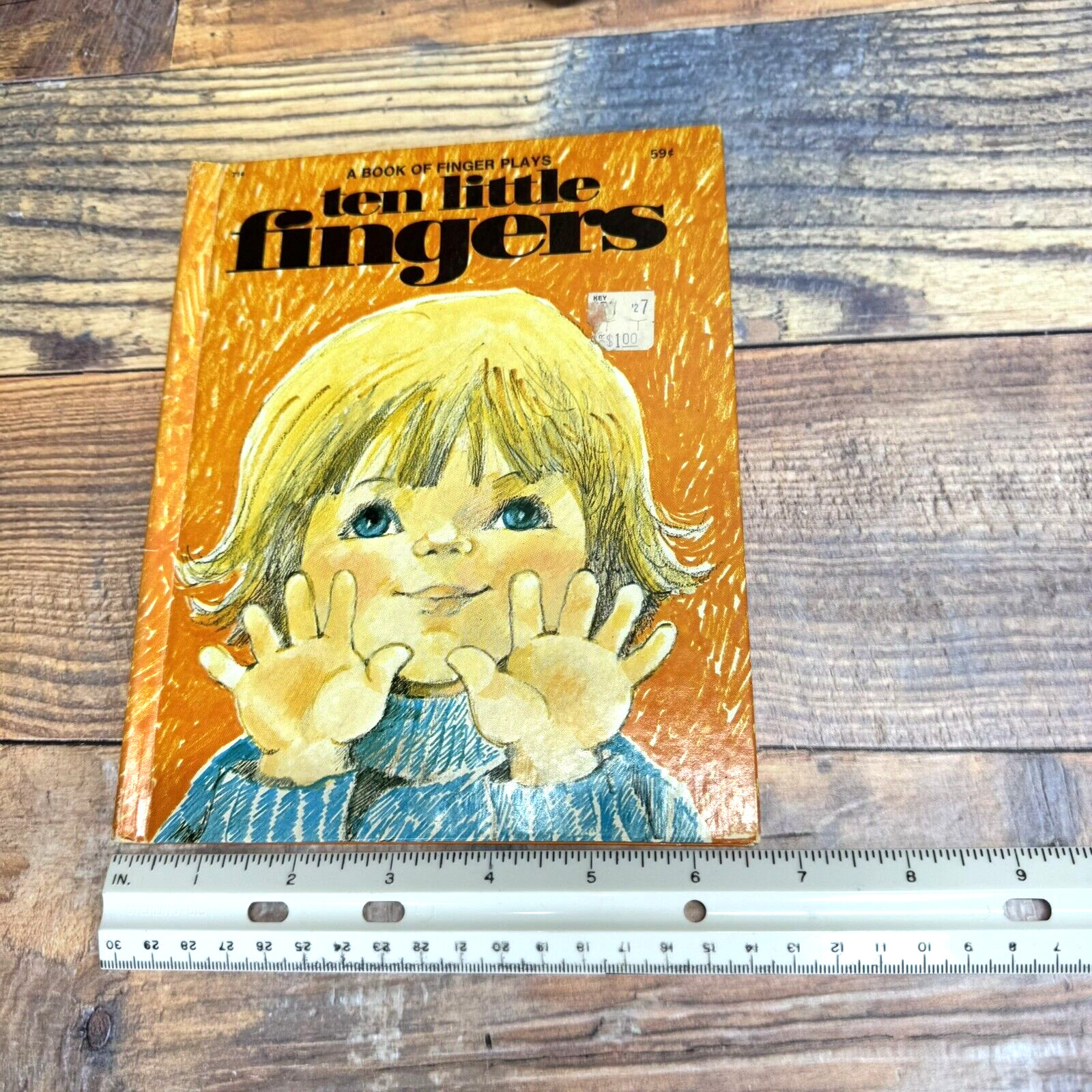 Vintage Ten Little Fingers a Book of Finger Plays Children&rsquo;s HC 1977