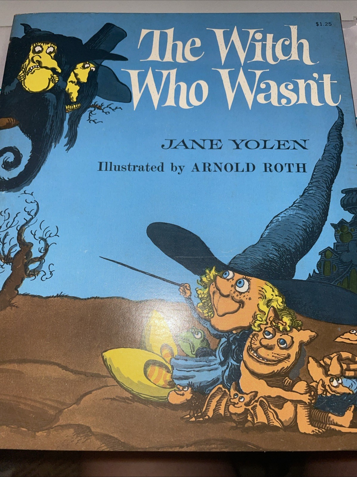 Vintage The Witch Who Wasn&rsquo;t by Jane Yolen Paperback Book 1964 BRAND NEW MINT