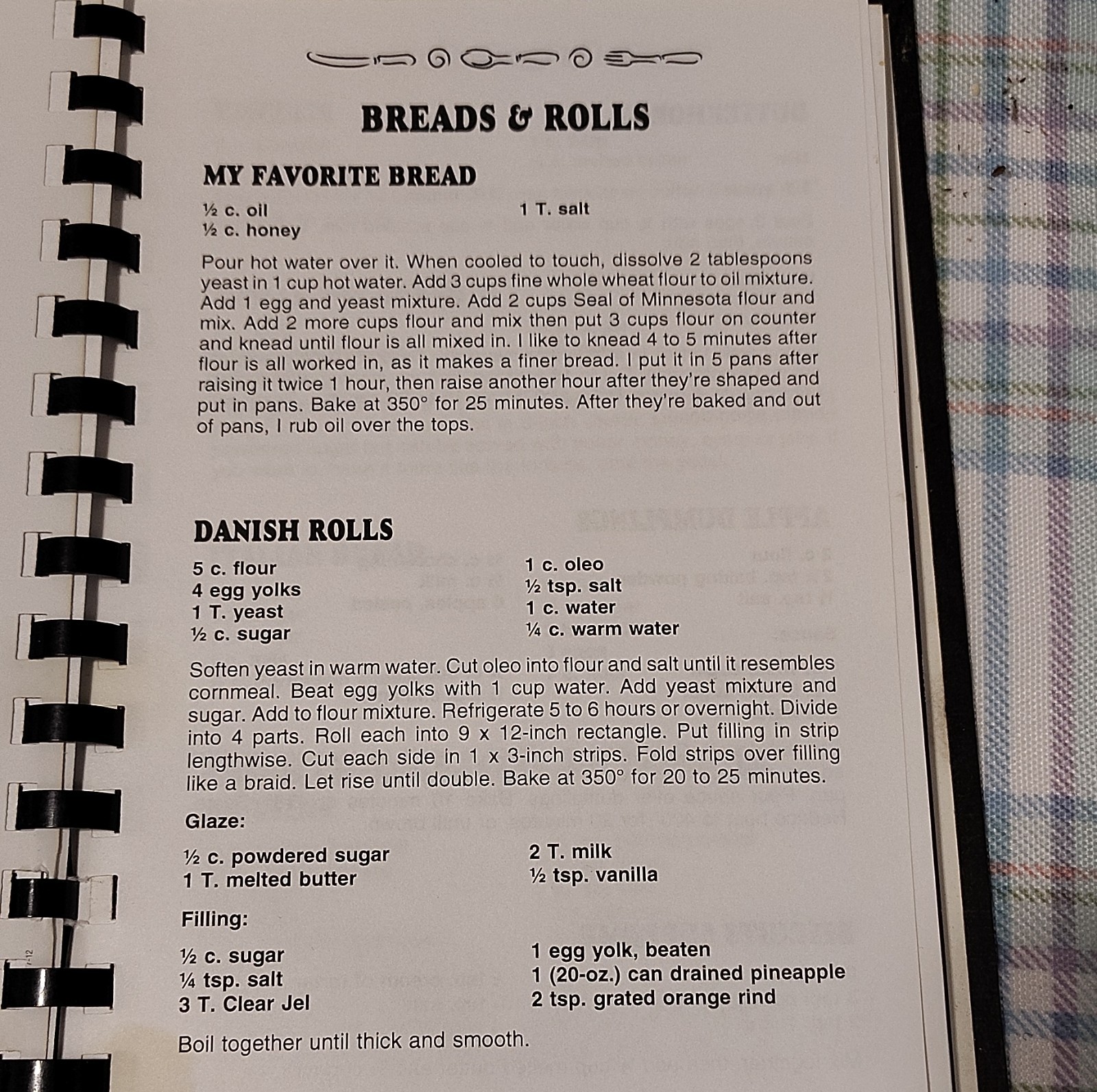 New AMISH Cookbook, Jeannie&rsquo;s Favorite Recipes by Jean Chupp, Spiral bound, 2019